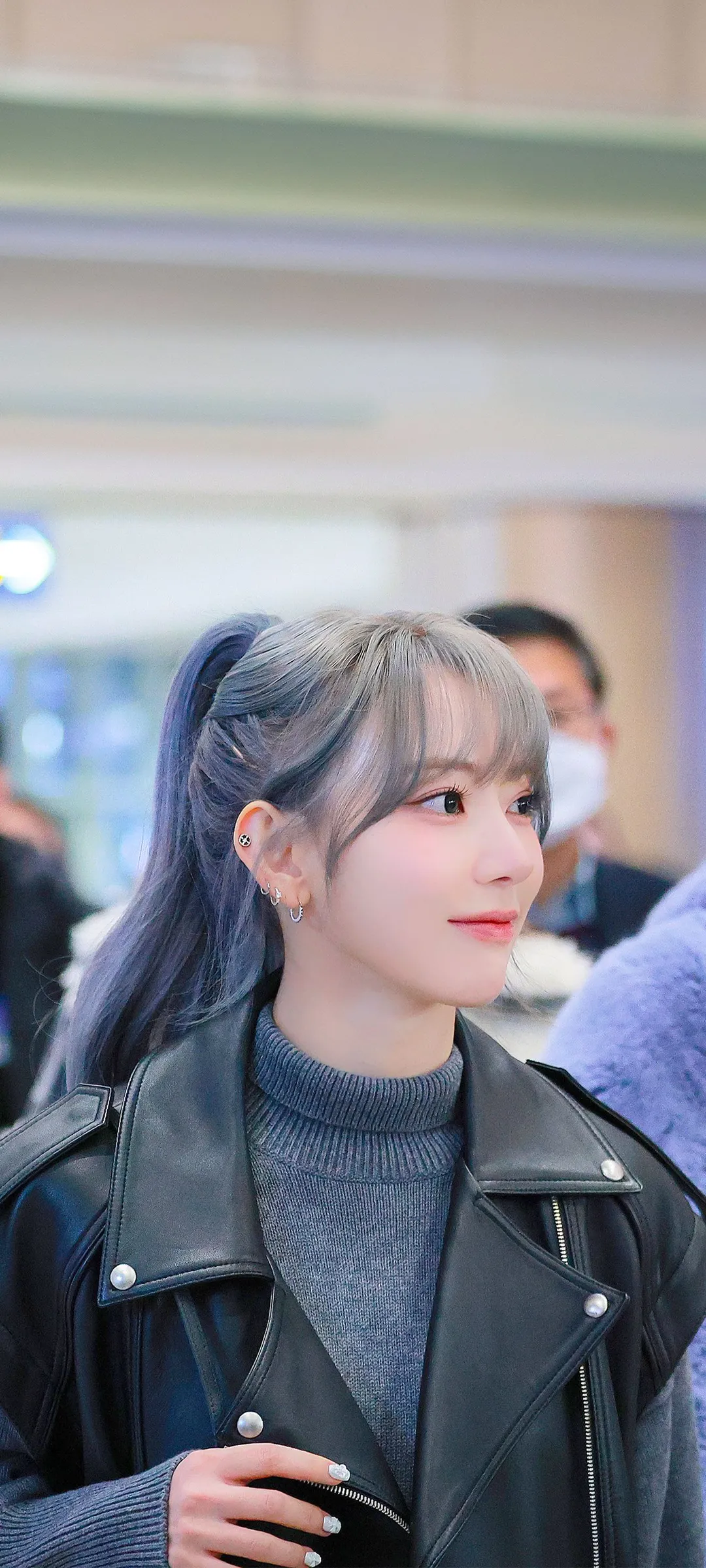 Fond d'écran de verrouillage mobile Sakura Miyawaki 4K HD télécharger — IZ*ONE, LE SSERAFIM