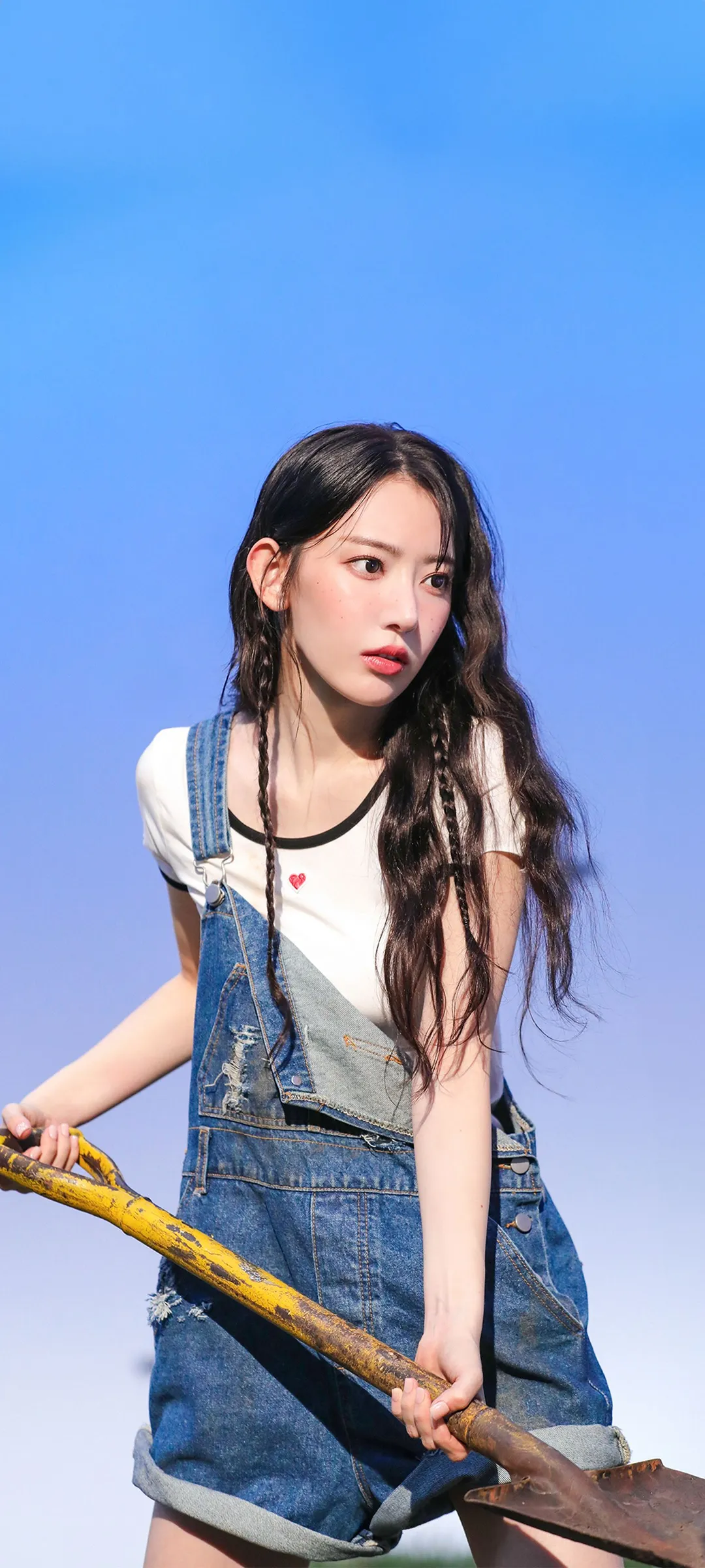 Fond d'écran de verrouillage mobile Sakura Miyawaki 4K HD télécharger — IZ*ONE, LE SSERAFIM