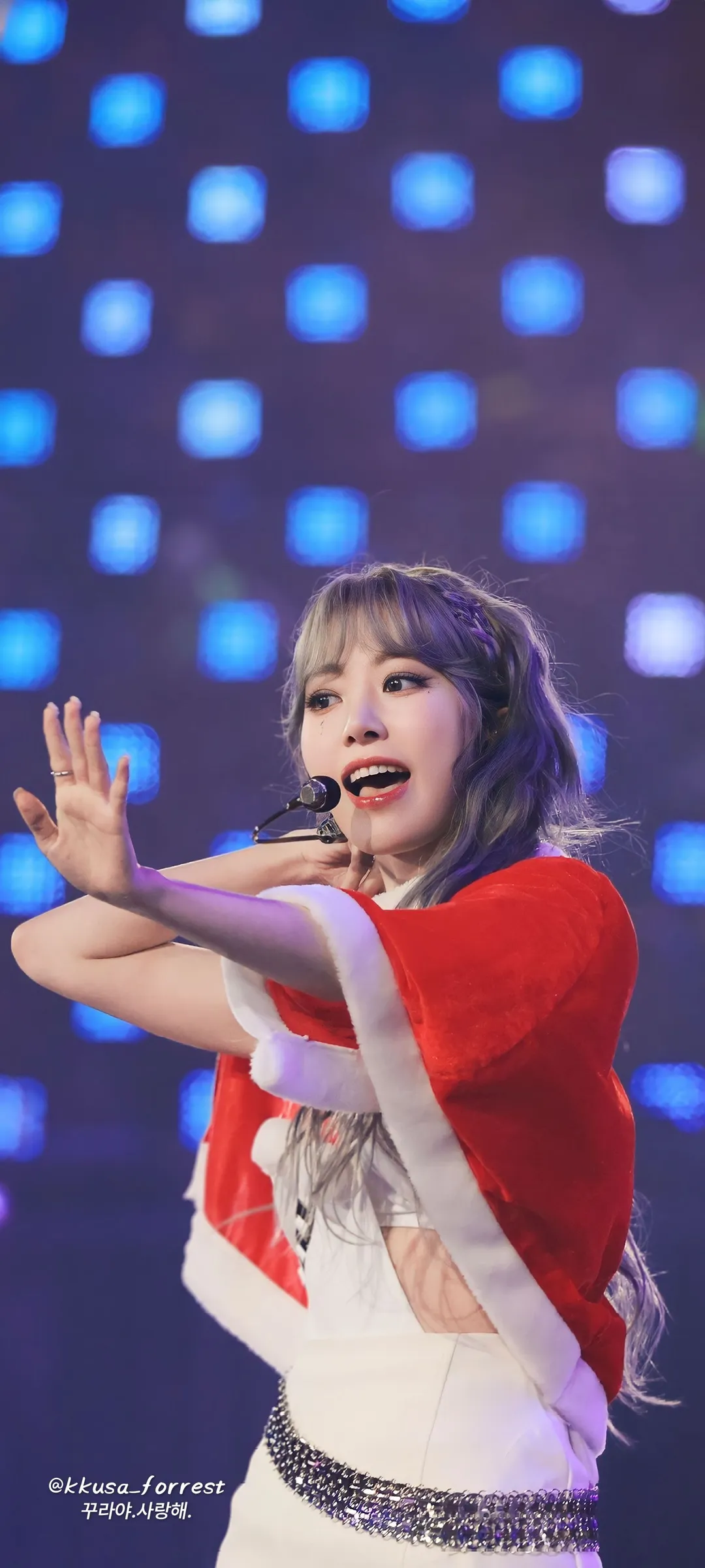 Fond d'écran de verrouillage mobile Sakura Miyawaki 4K HD télécharger — IZ*ONE, LE SSERAFIM