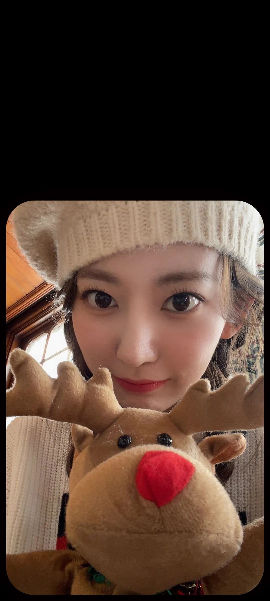 Fond d'écran de verrouillage mobile Sakura Miyawaki 4K HD télécharger — IZ*ONE, LE SSERAFIM