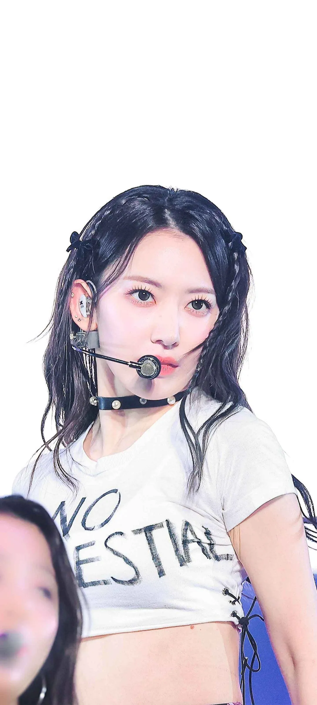 Fond d'écran de verrouillage mobile Sakura Miyawaki 4K HD télécharger — IZ*ONE, LE SSERAFIM