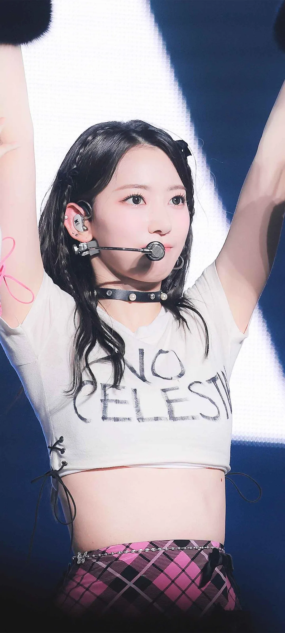 Fond d'écran de verrouillage mobile Sakura Miyawaki 4K HD télécharger — IZ*ONE, LE SSERAFIM