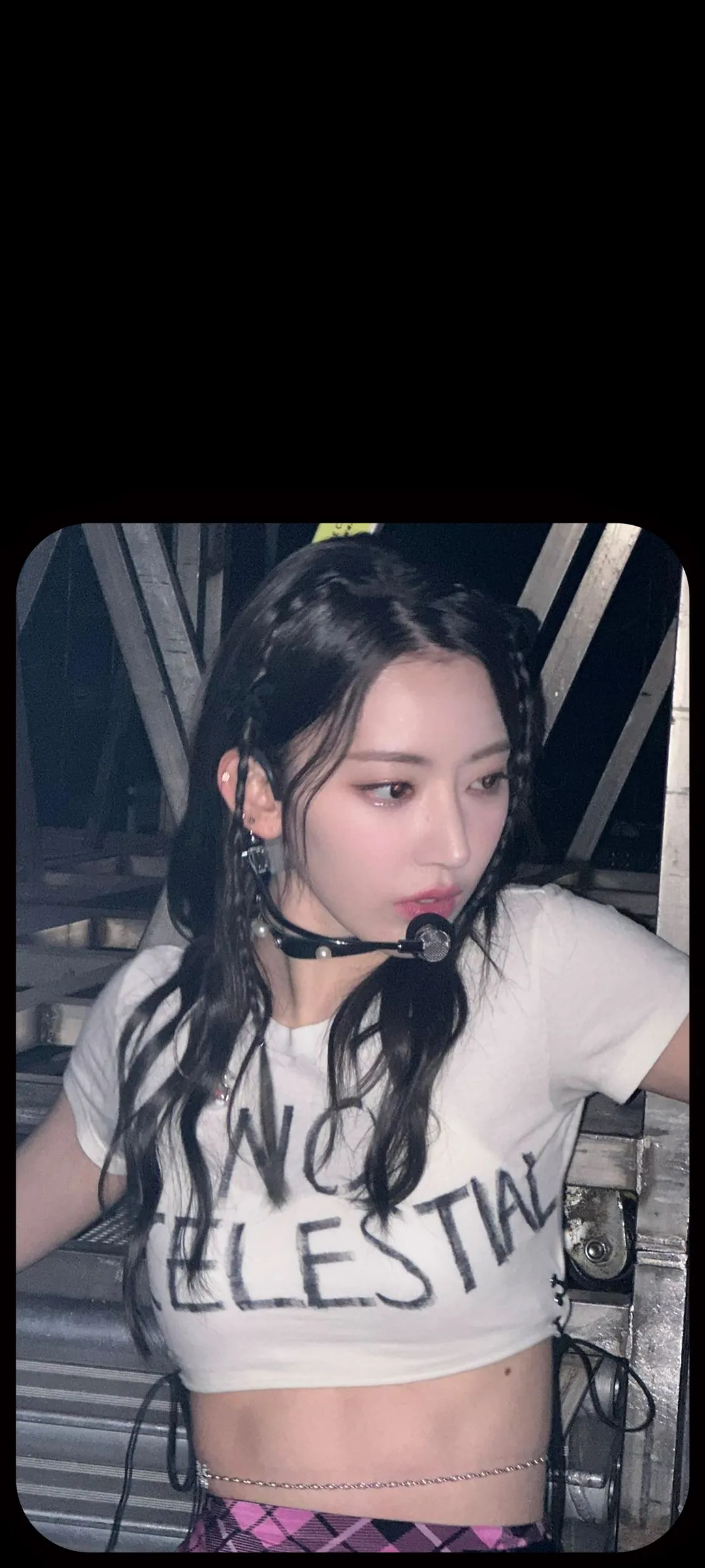 Fond d'écran de verrouillage mobile Sakura Miyawaki 4K HD télécharger — IZ*ONE, LE SSERAFIM