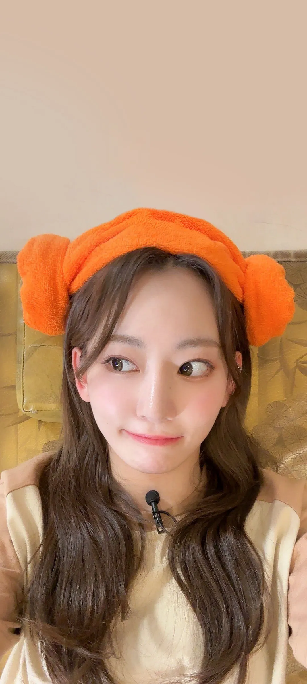 Fond d'écran de verrouillage mobile Sakura Miyawaki 4K HD télécharger — IZ*ONE, LE SSERAFIM