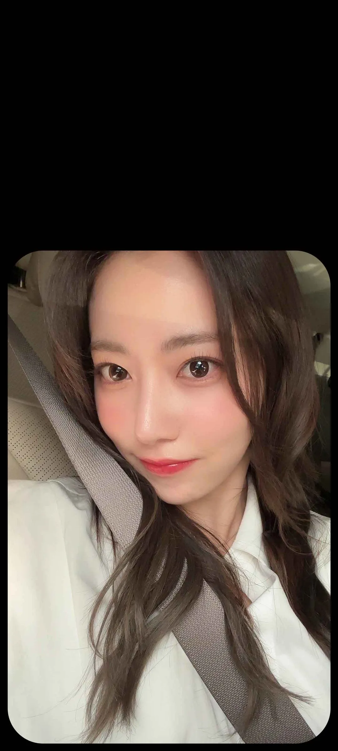 Fond d'écran de verrouillage mobile Sakura Miyawaki 4K HD télécharger — IZ*ONE, LE SSERAFIM