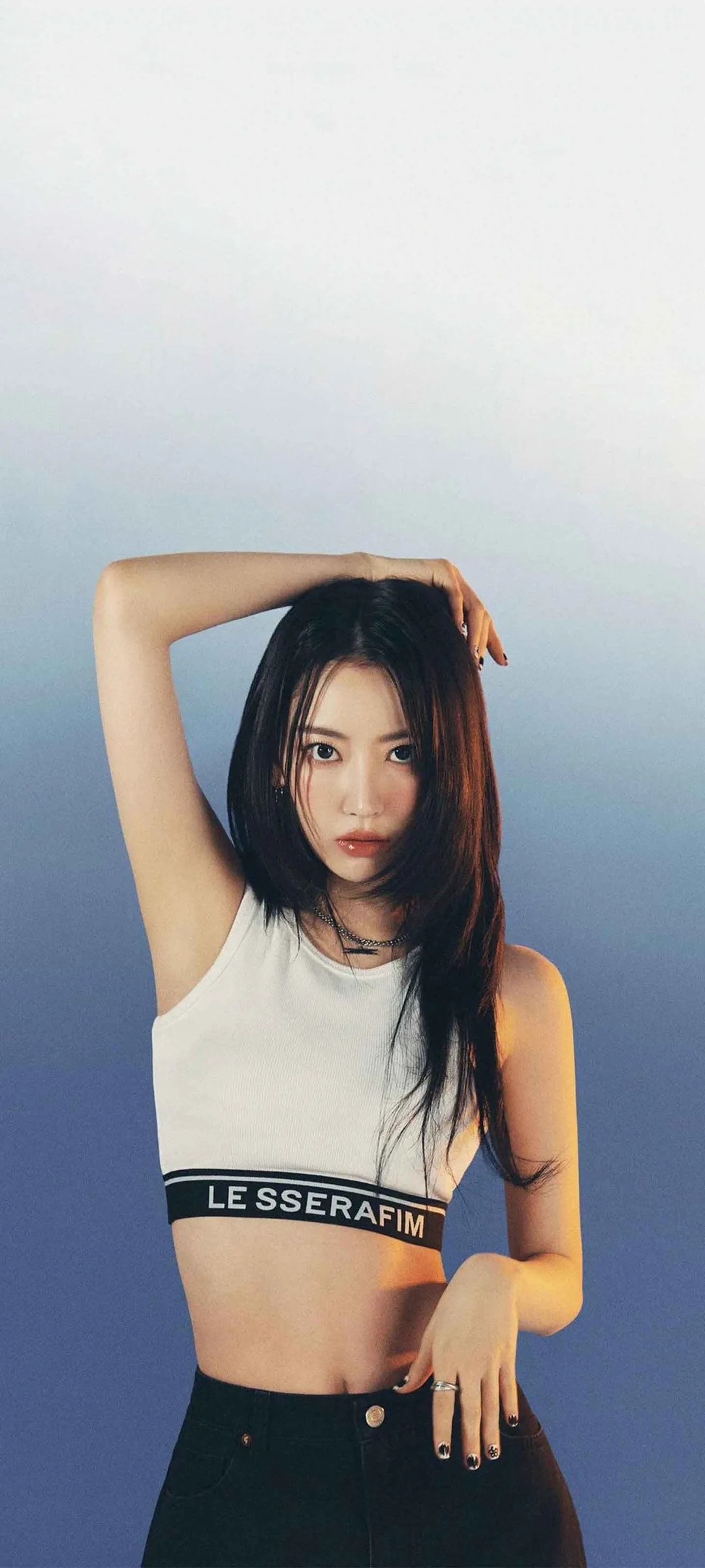 Fond d'écran de verrouillage mobile Sakura Miyawaki 4K HD télécharger — IZ*ONE, LE SSERAFIM