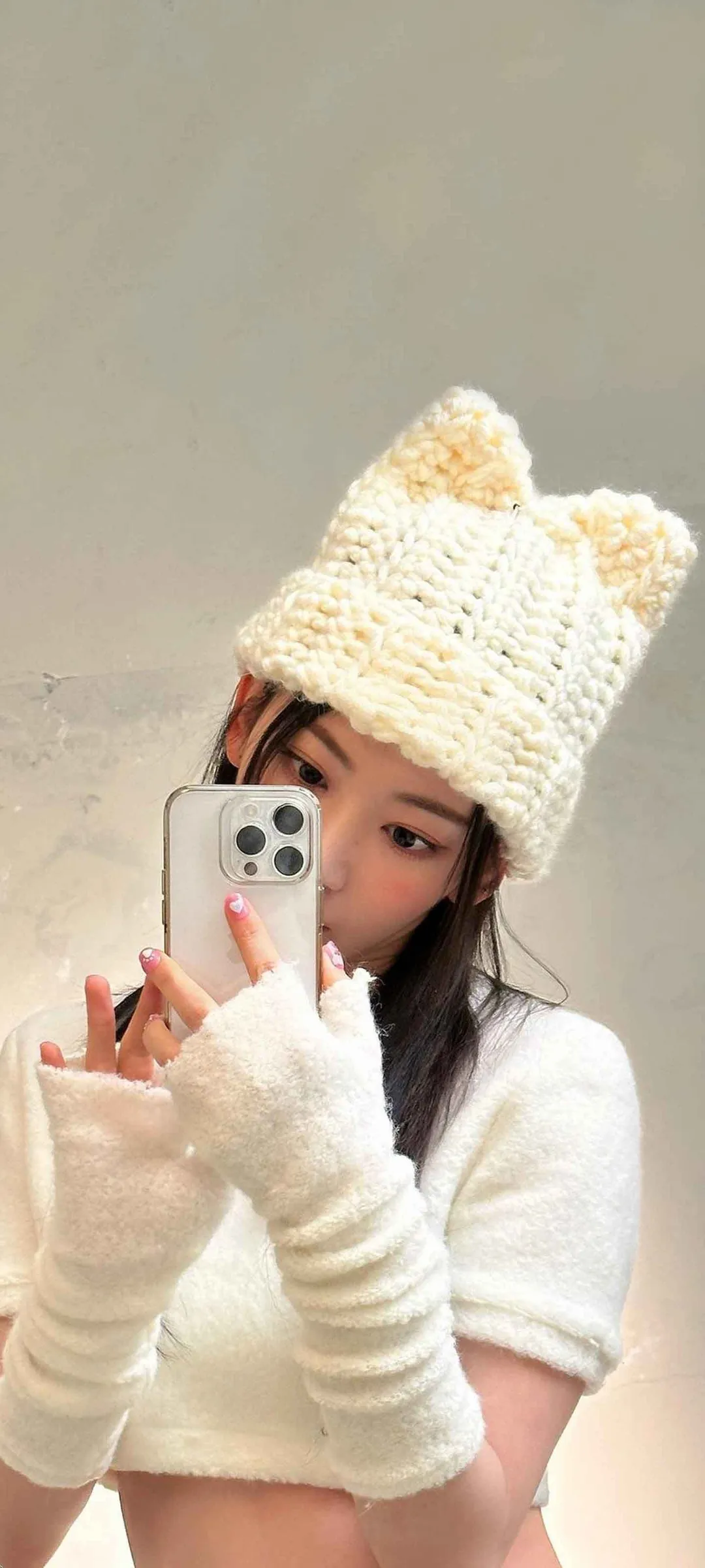 Fond d'écran de verrouillage mobile Sakura Miyawaki 4K HD télécharger — IZ*ONE, LE SSERAFIM