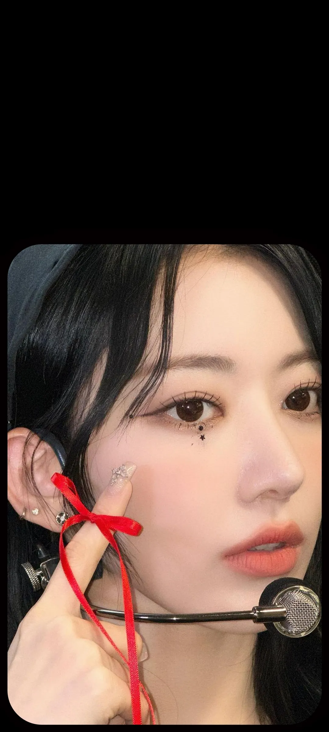 Fond d'écran de verrouillage mobile Sakura Miyawaki 4K HD télécharger — IZ*ONE, LE SSERAFIM