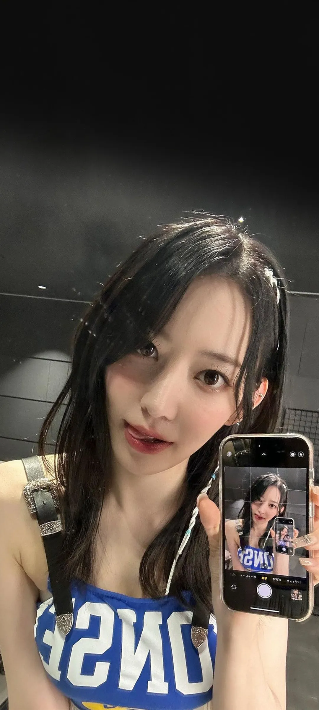 Fond d'écran de verrouillage mobile Sakura Miyawaki 4K HD télécharger — IZ*ONE, LE SSERAFIM