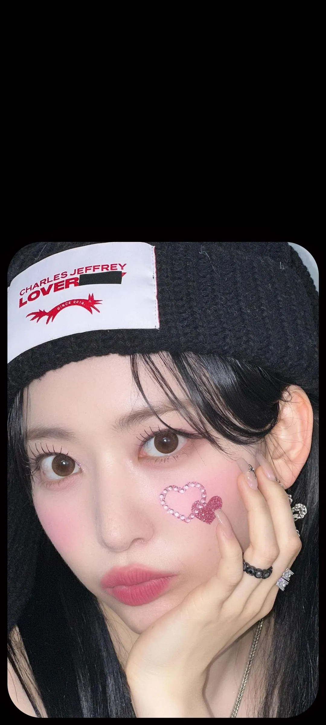 Fond d'écran de verrouillage mobile Sakura Miyawaki 4K HD télécharger — IZ*ONE, LE SSERAFIM