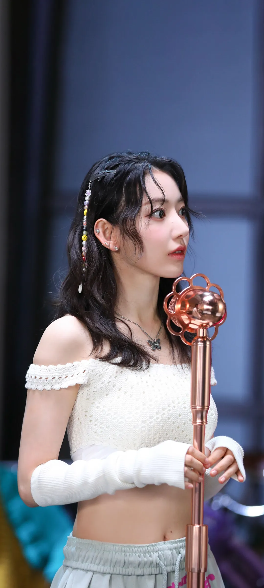 Fond d'écran de verrouillage mobile Sakura Miyawaki 4K HD télécharger — IZ*ONE, LE SSERAFIM