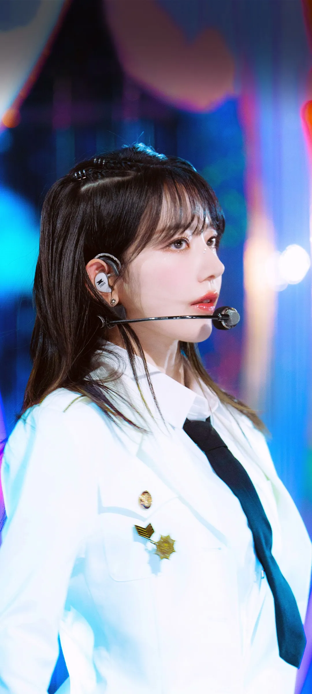 Fond d'écran de verrouillage mobile Sakura Miyawaki 4K HD télécharger — IZ*ONE, LE SSERAFIM