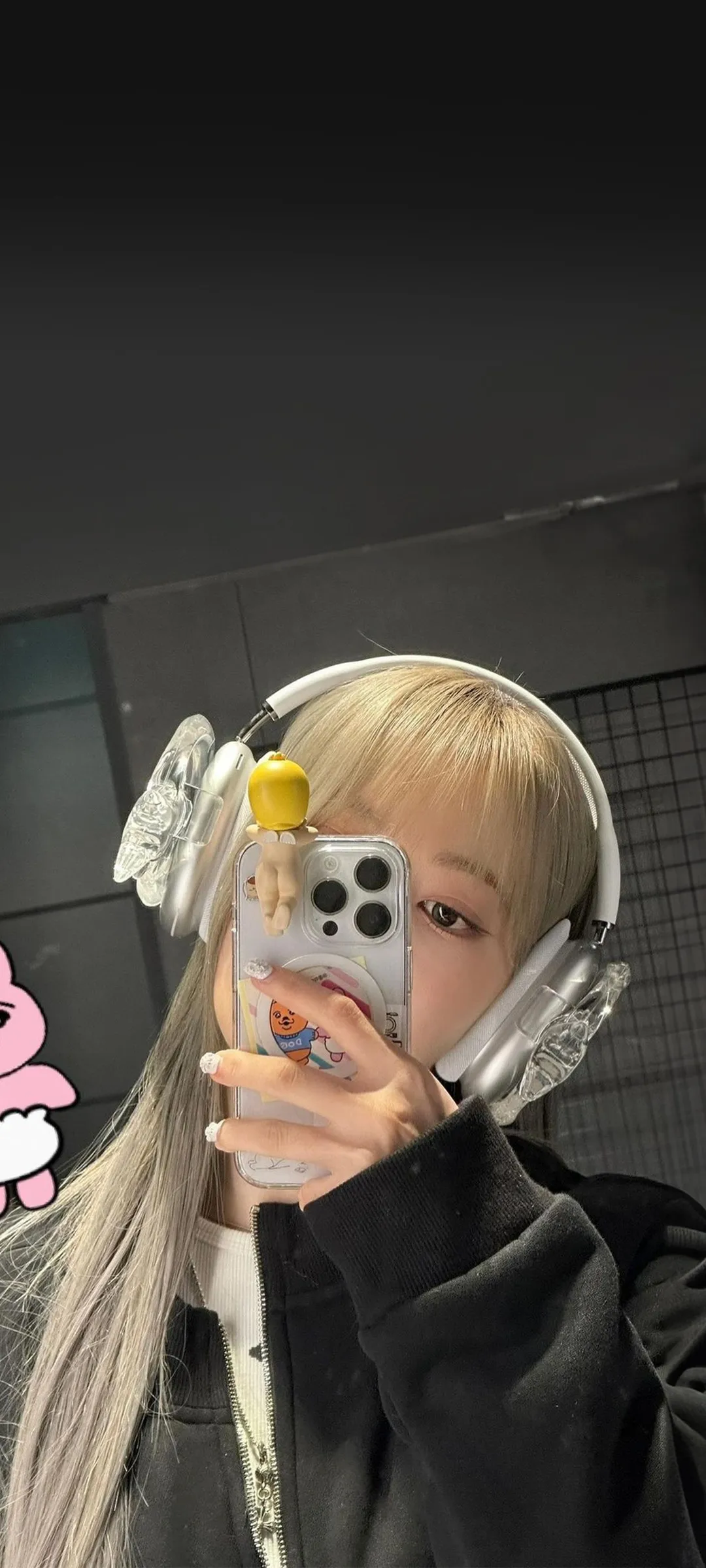 Fond d'écran de verrouillage mobile Sakura Miyawaki 4K HD télécharger — IZ*ONE, LE SSERAFIM