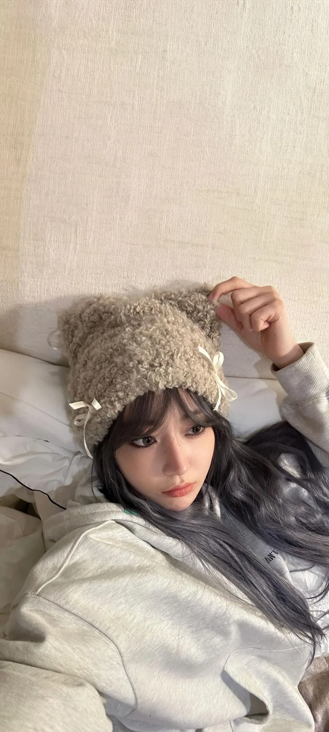 Fond d'écran de verrouillage mobile Sakura Miyawaki 4K HD télécharger — IZ*ONE, LE SSERAFIM