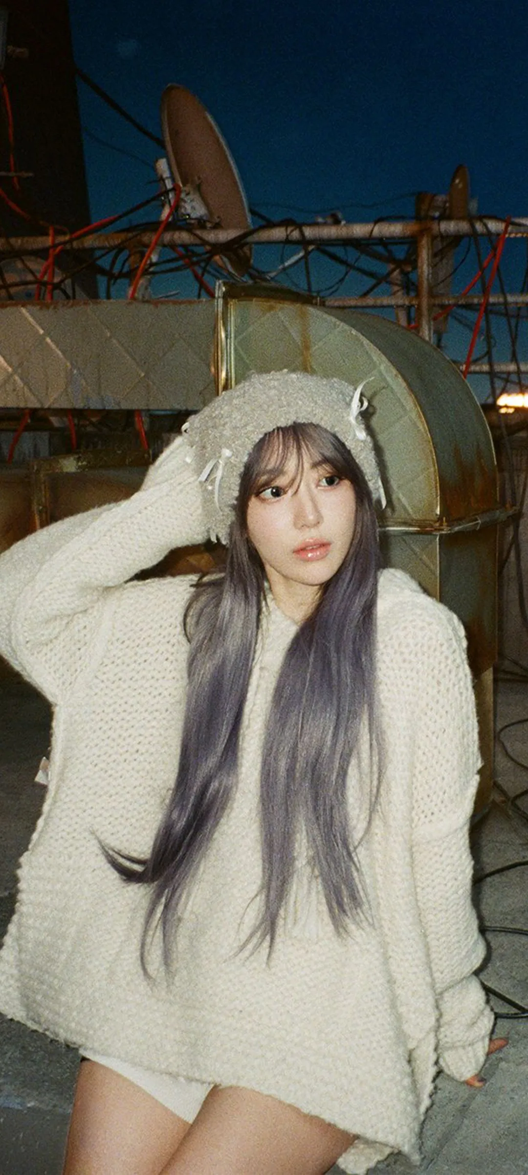 Fond d'écran de verrouillage mobile Sakura Miyawaki 4K HD télécharger — IZ*ONE, LE SSERAFIM