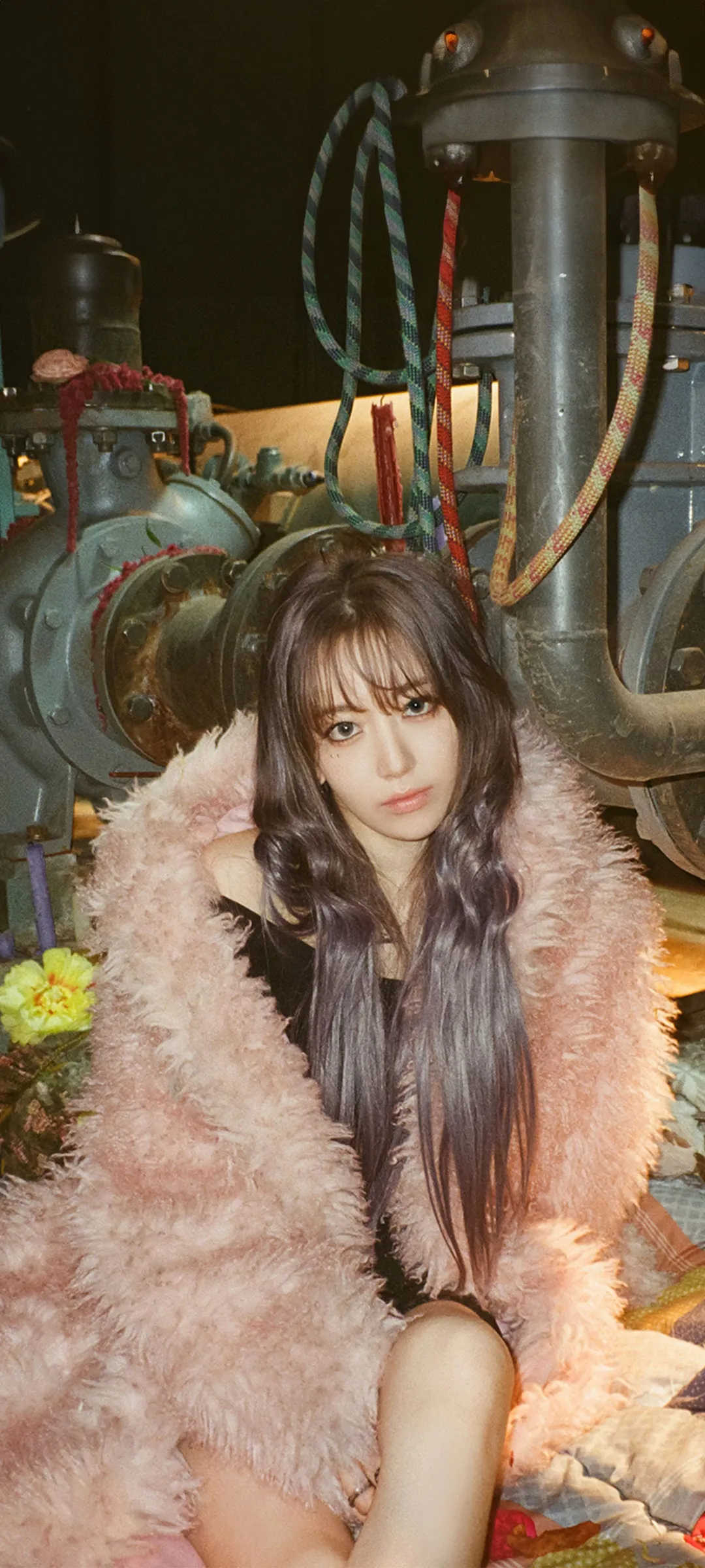 Fond d'écran de verrouillage mobile Sakura Miyawaki 4K HD télécharger — IZ*ONE, LE SSERAFIM