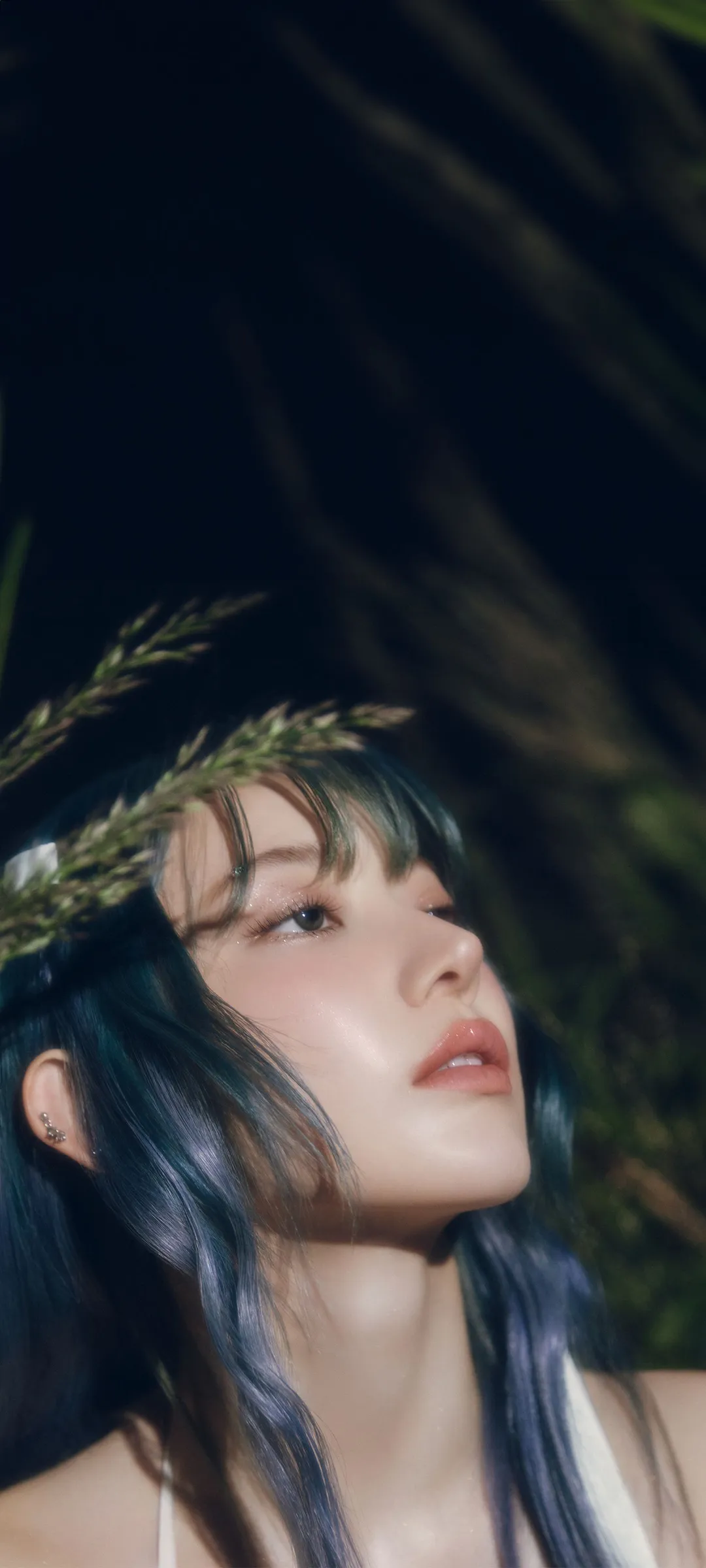 Fond d'écran de verrouillage mobile Sakura Miyawaki 4K HD télécharger — IZ*ONE, LE SSERAFIM