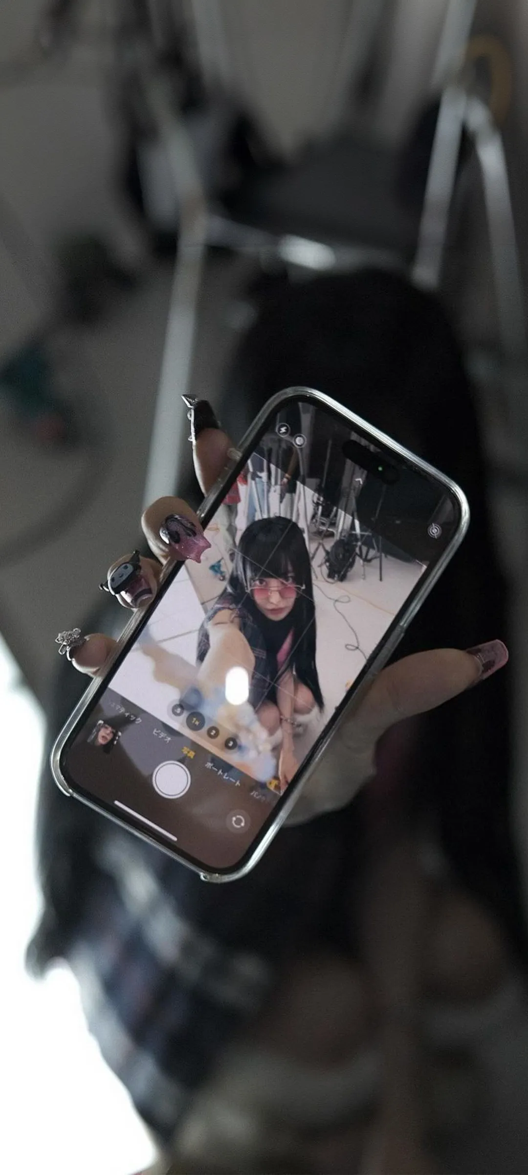 Fond d'écran de verrouillage mobile Sakura Miyawaki 4K HD télécharger — IZ*ONE, LE SSERAFIM