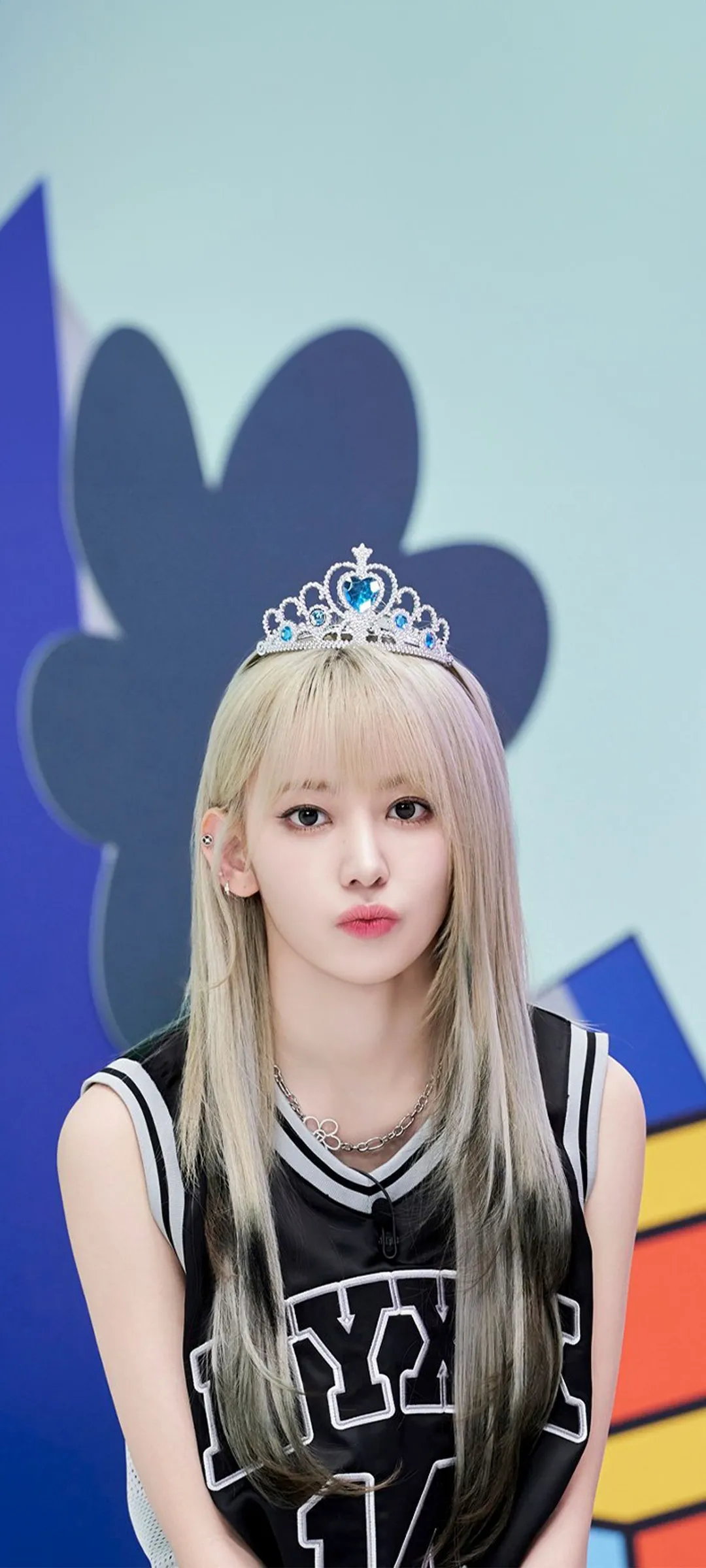 Fond d'écran de verrouillage mobile Sakura Miyawaki 4K HD télécharger — IZ*ONE, LE SSERAFIM