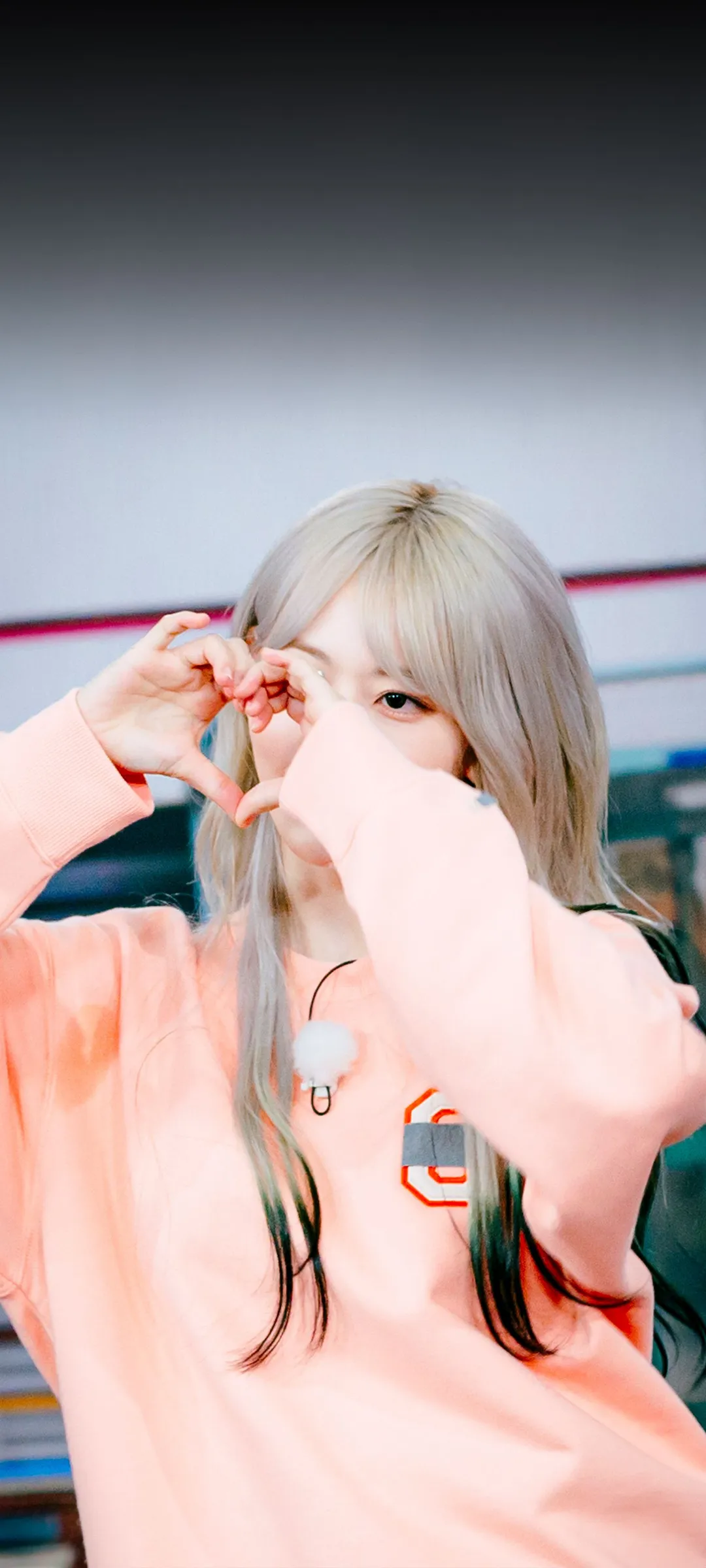 Fond d'écran de verrouillage mobile Sakura Miyawaki 4K HD télécharger — IZ*ONE, LE SSERAFIM
