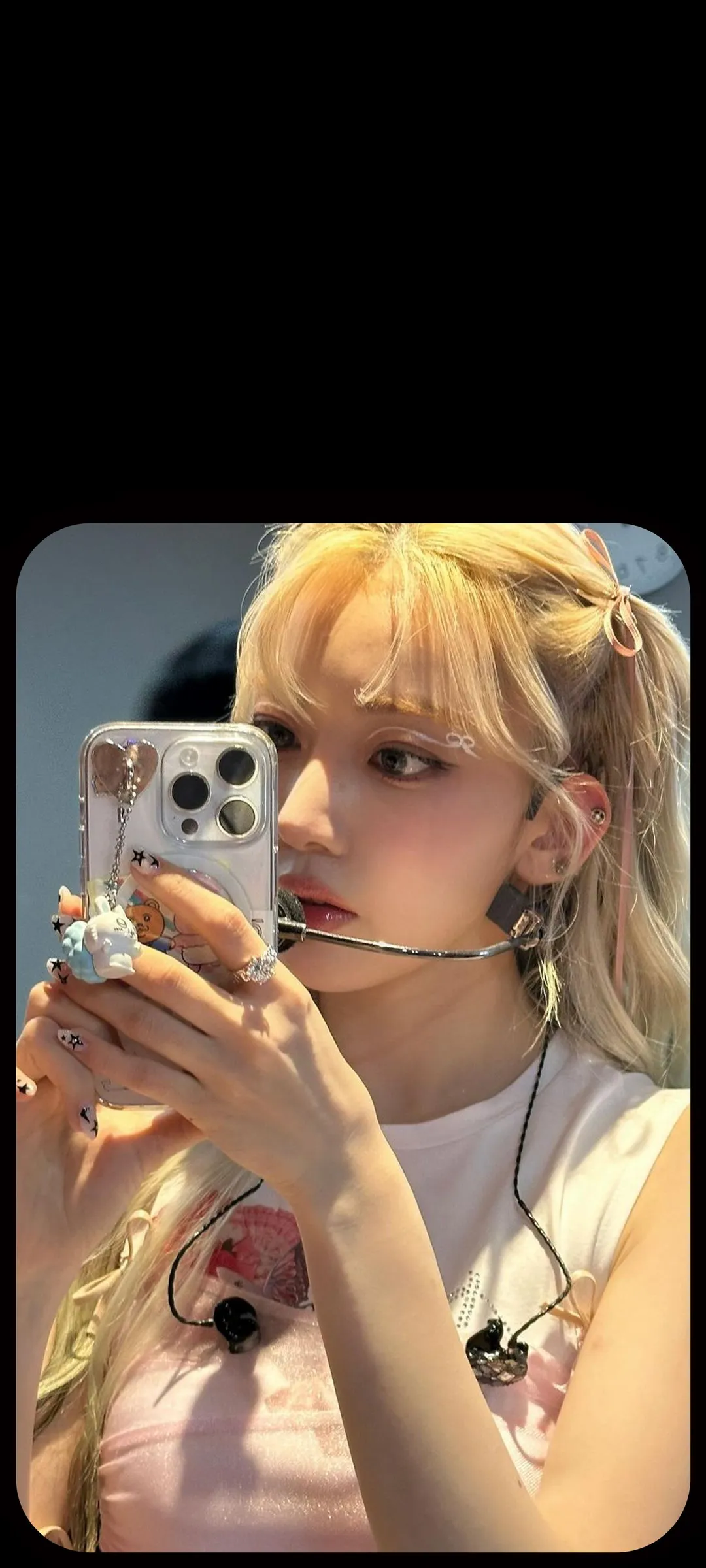 Fond d'écran de verrouillage mobile Sakura Miyawaki 4K HD télécharger — IZ*ONE, LE SSERAFIM