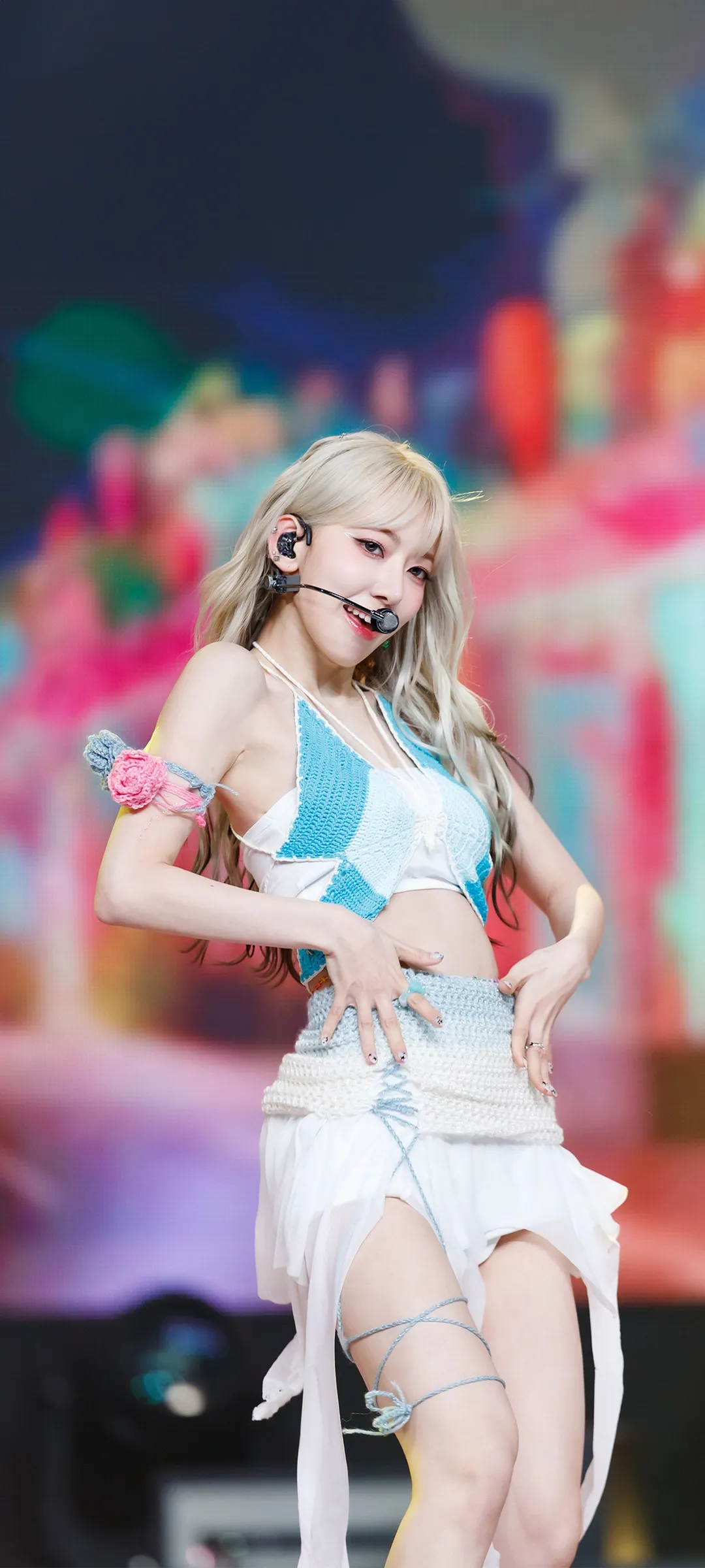 Fond d'écran de verrouillage mobile Sakura Miyawaki 4K HD télécharger — IZ*ONE, LE SSERAFIM