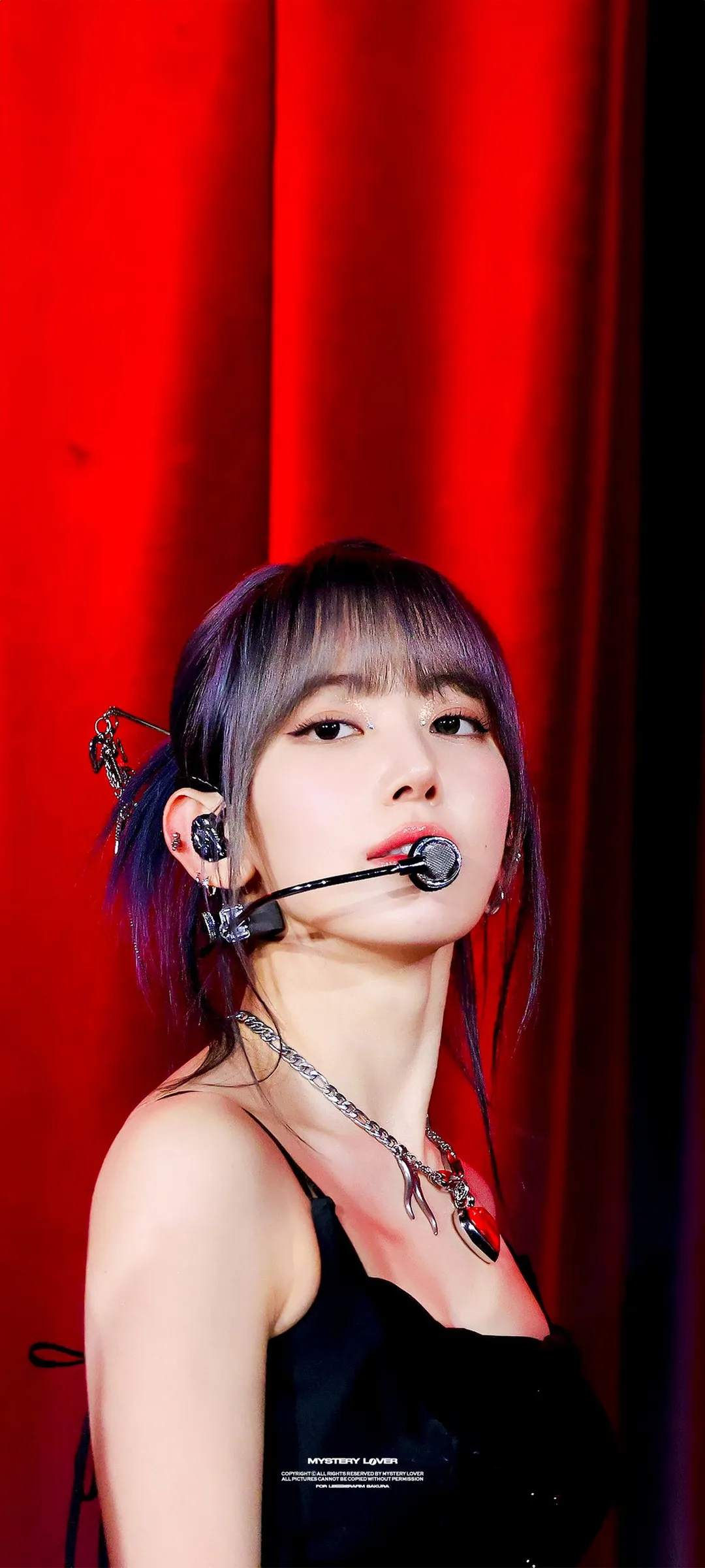 Fond d'écran de verrouillage mobile Sakura Miyawaki 4K HD télécharger — IZ*ONE, LE SSERAFIM