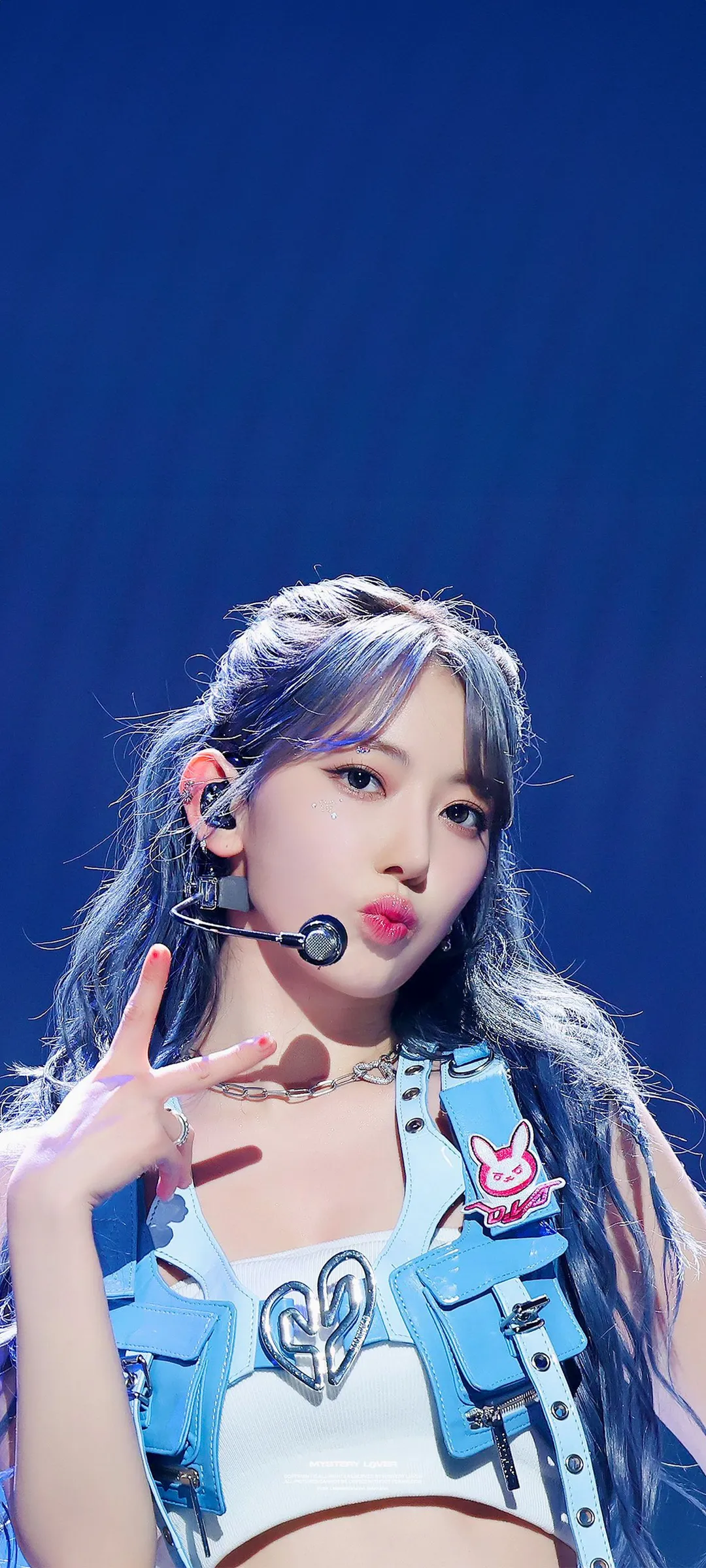 Fond d'écran de verrouillage mobile Sakura Miyawaki 4K HD télécharger — IZ*ONE, LE SSERAFIM