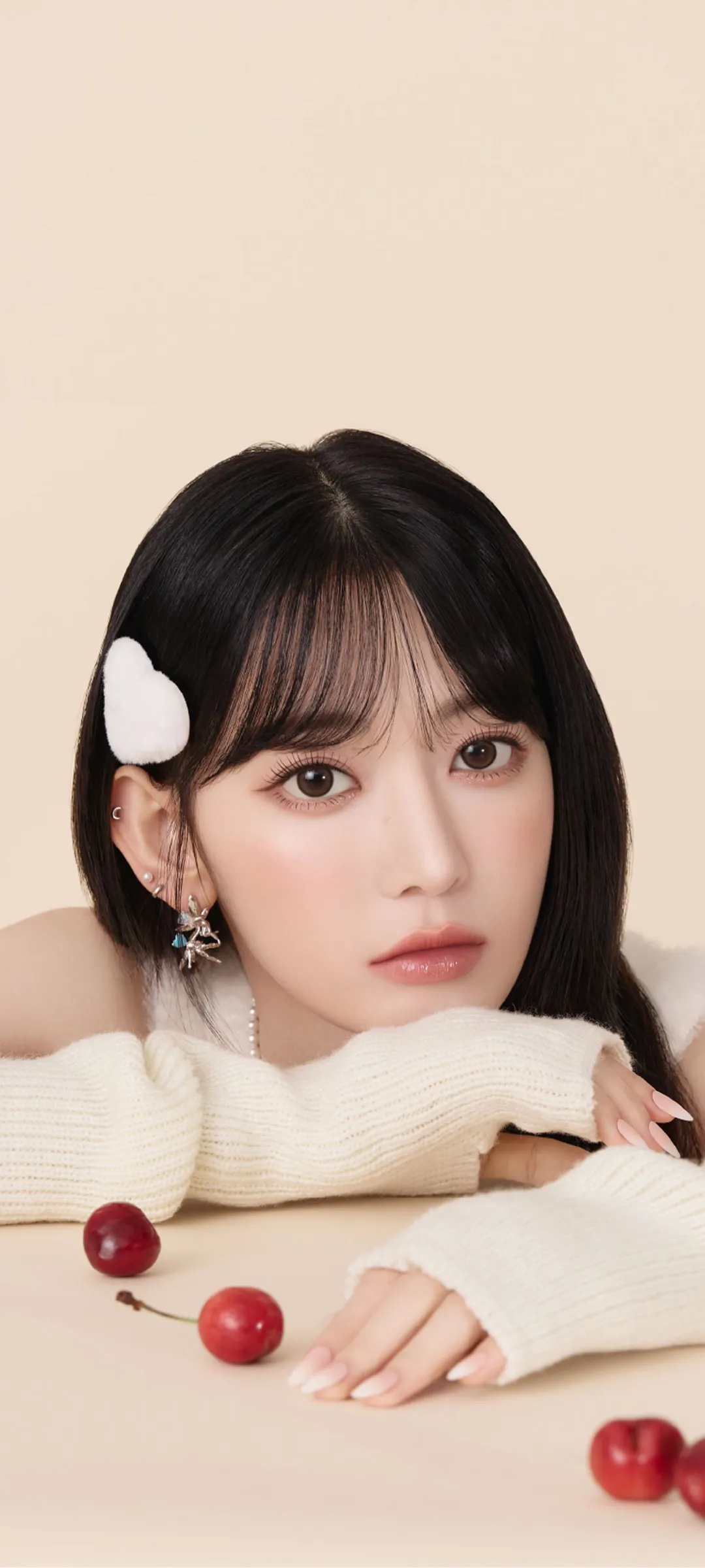Fond d'écran de verrouillage mobile Sakura Miyawaki 4K HD télécharger — IZ*ONE, LE SSERAFIM