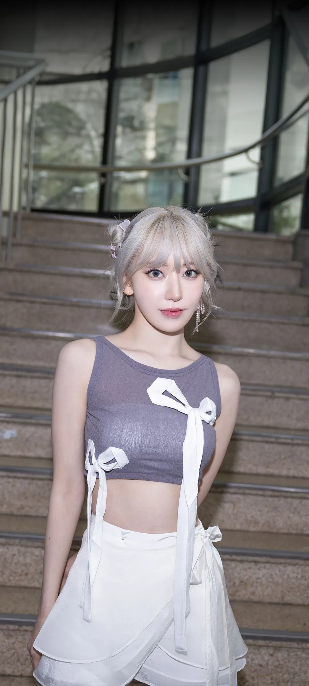 Fond d'écran de verrouillage mobile Sakura Miyawaki 4K HD télécharger — IZ*ONE, LE SSERAFIM