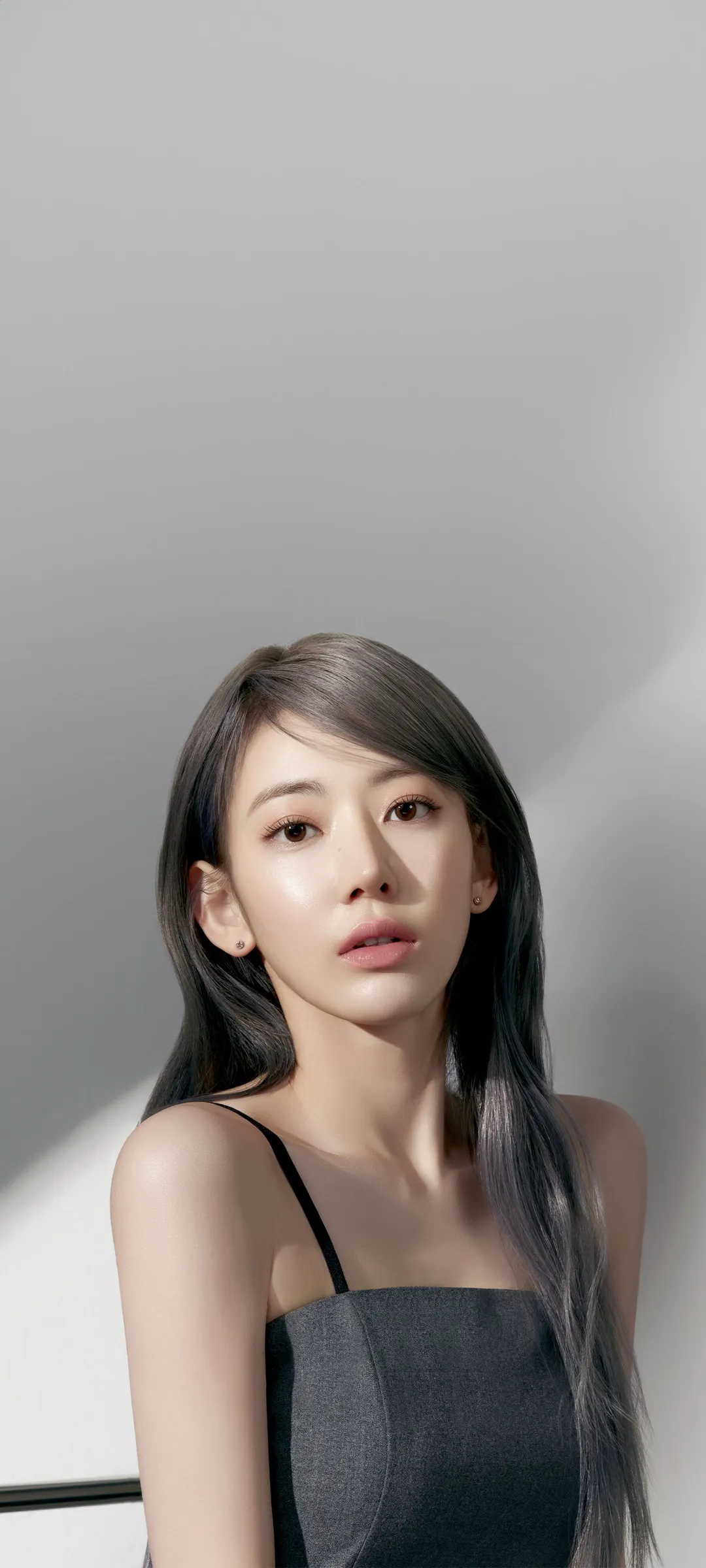 Fond d'écran de verrouillage mobile Sakura Miyawaki 4K HD télécharger — IZ*ONE, LE SSERAFIM