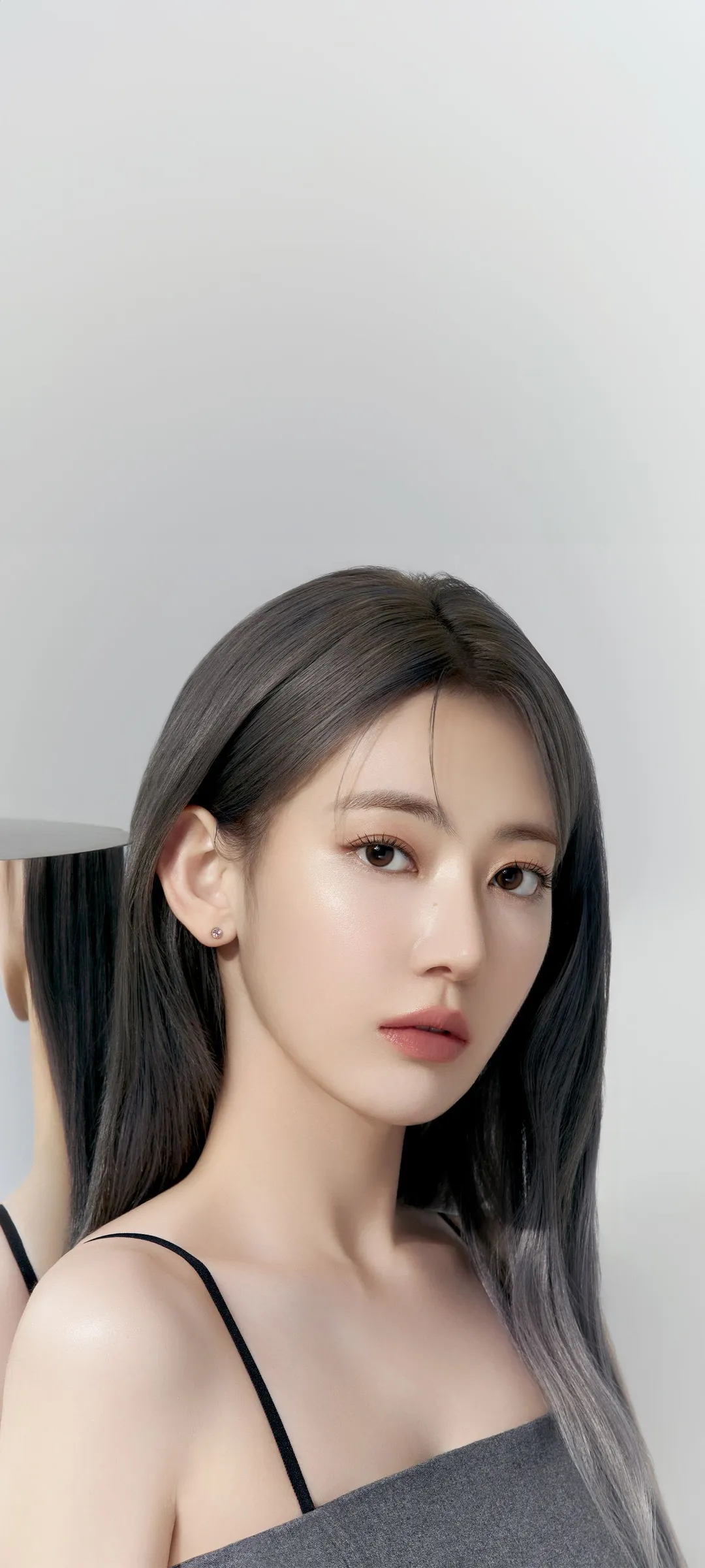 Fond d'écran de verrouillage mobile Sakura Miyawaki 4K HD télécharger — IZ*ONE, LE SSERAFIM