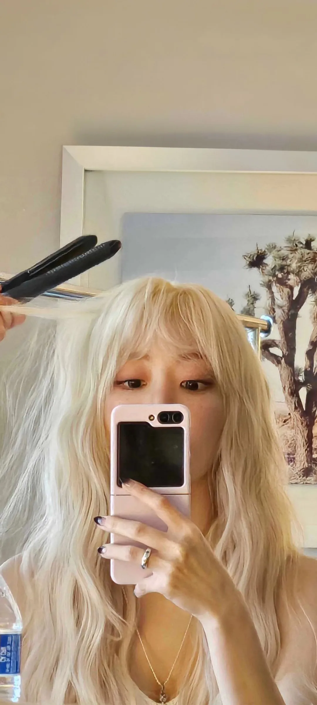 Fond d'écran de verrouillage mobile Sakura Miyawaki 4K HD télécharger — IZ*ONE, LE SSERAFIM