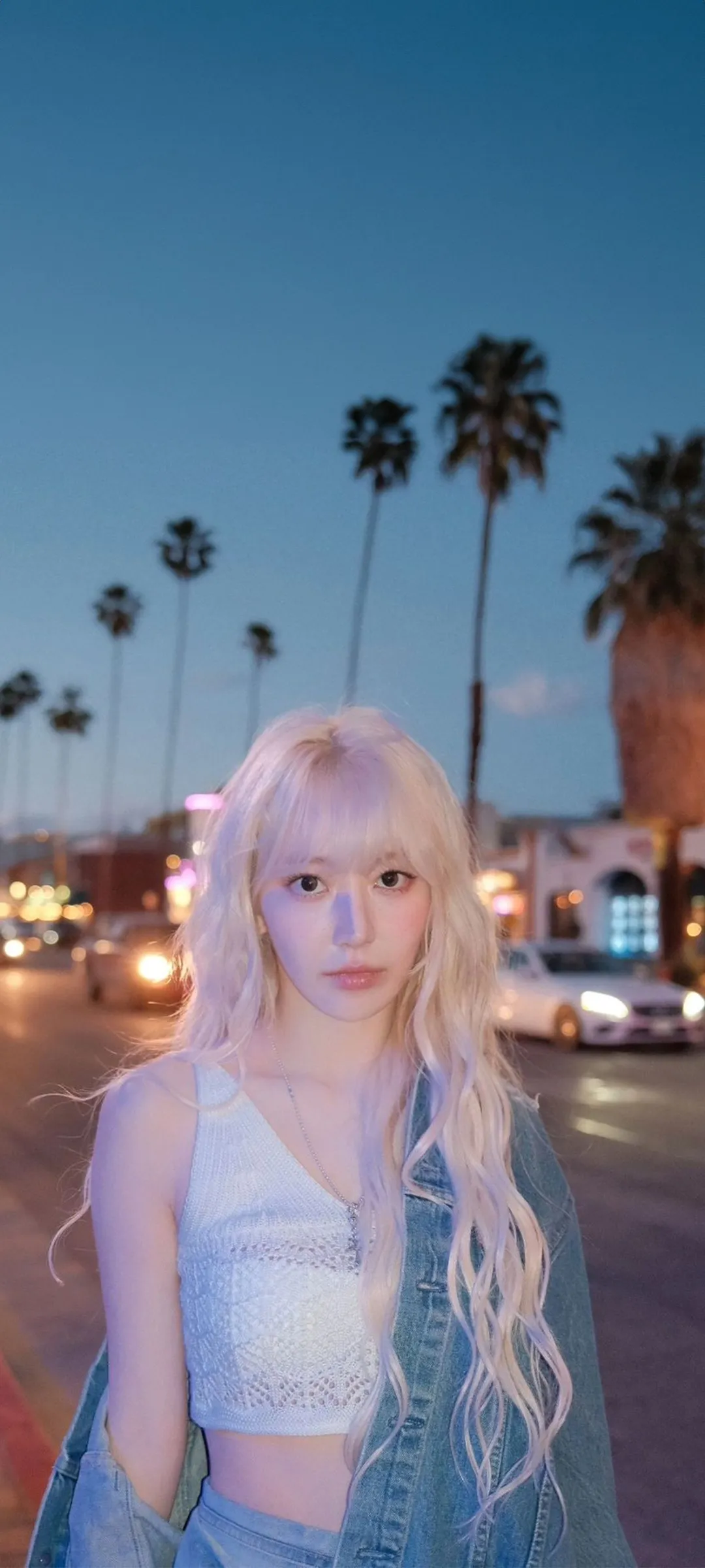 Fond d'écran de verrouillage mobile Sakura Miyawaki 4K HD télécharger — IZ*ONE, LE SSERAFIM