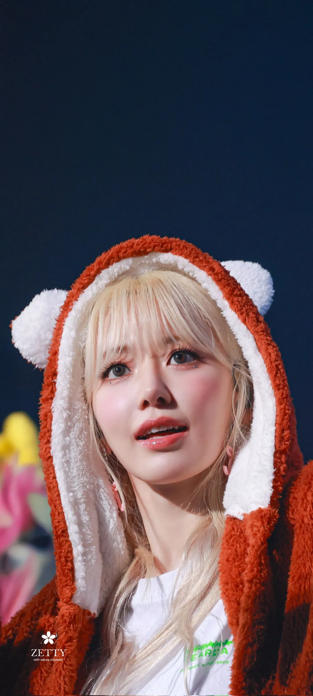 Fond d'écran de verrouillage mobile Sakura Miyawaki 4K HD télécharger — IZ*ONE, LE SSERAFIM