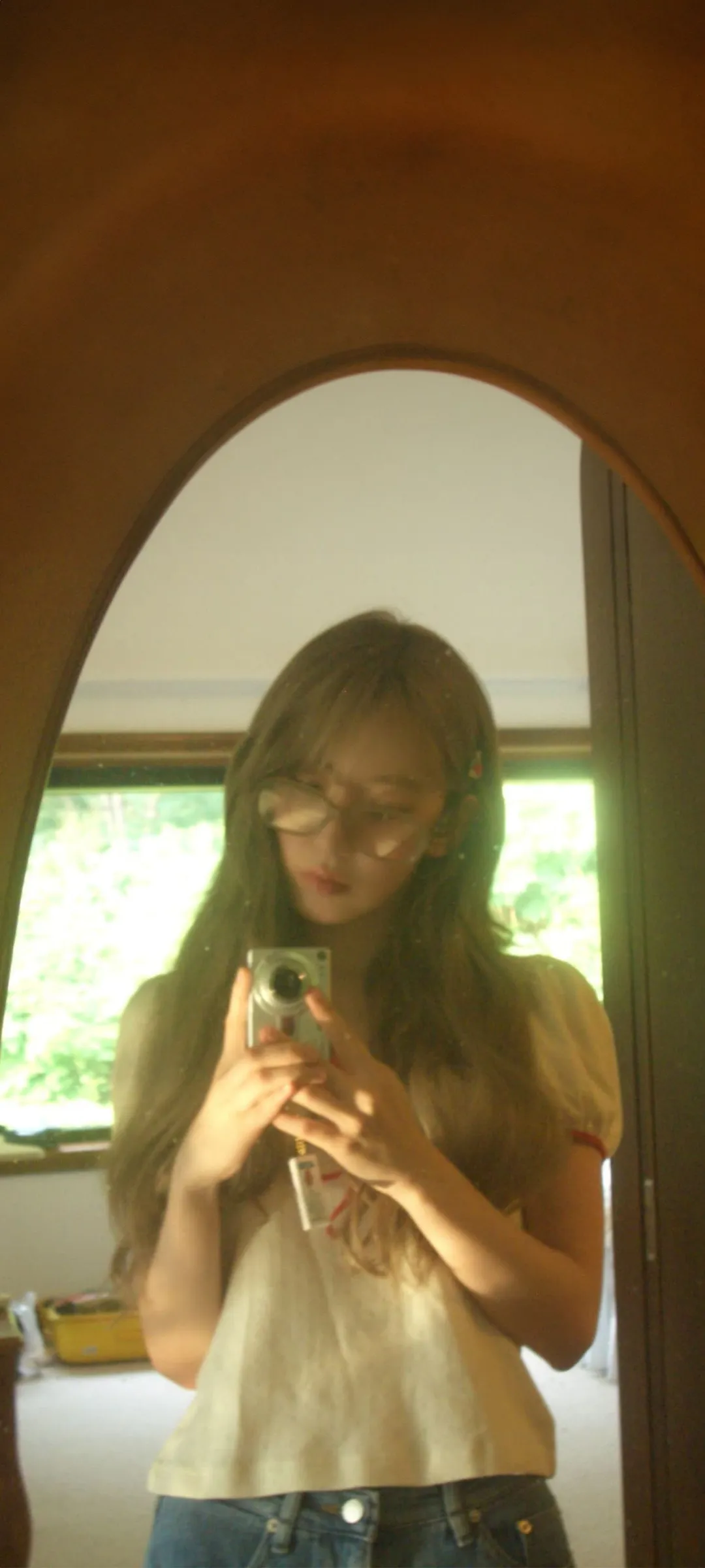 Fond d'écran de verrouillage mobile Sakura Miyawaki 4K HD télécharger — IZ*ONE, LE SSERAFIM