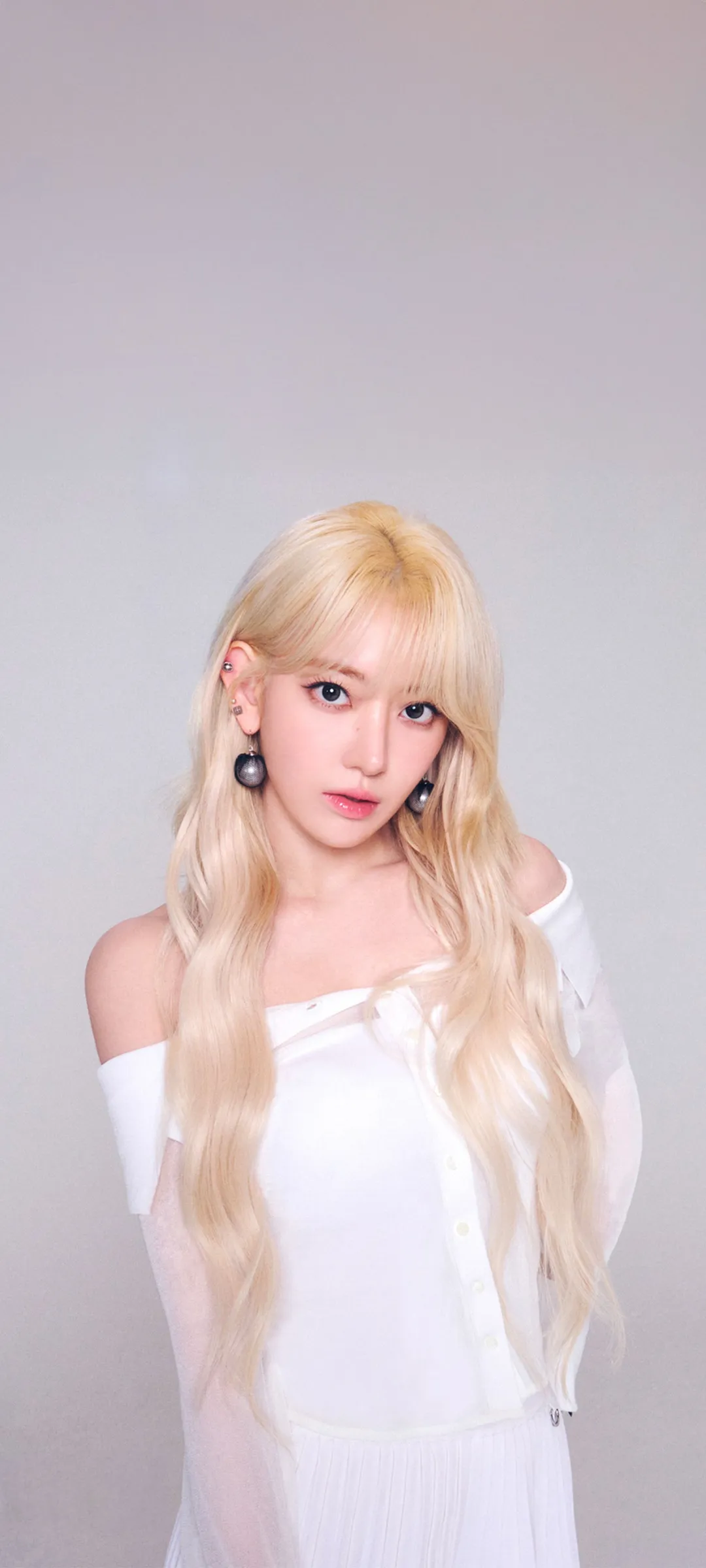 Fond d'écran de verrouillage mobile Sakura Miyawaki 4K HD télécharger — IZ*ONE, LE SSERAFIM