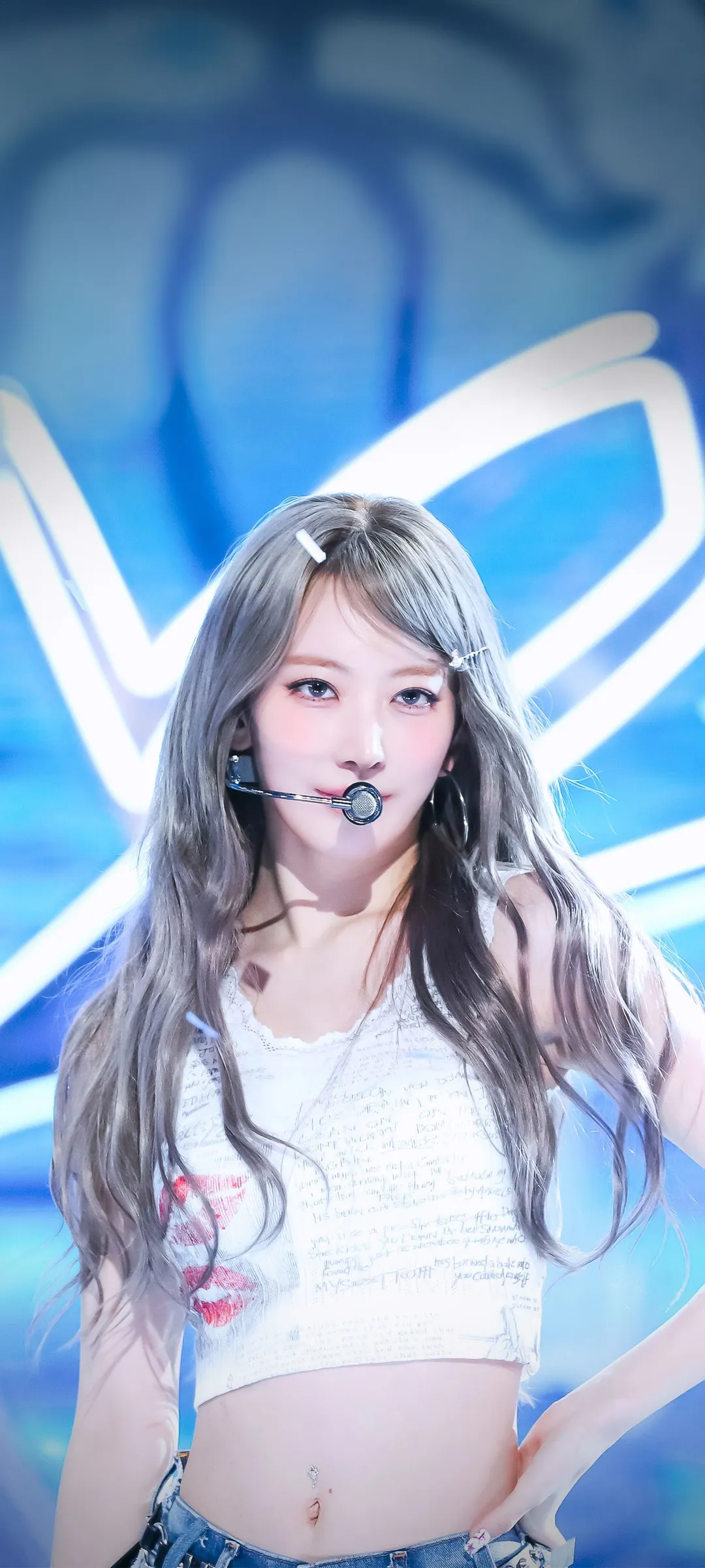 Fond d'écran de verrouillage mobile Sakura Miyawaki 4K HD télécharger — IZ*ONE, LE SSERAFIM