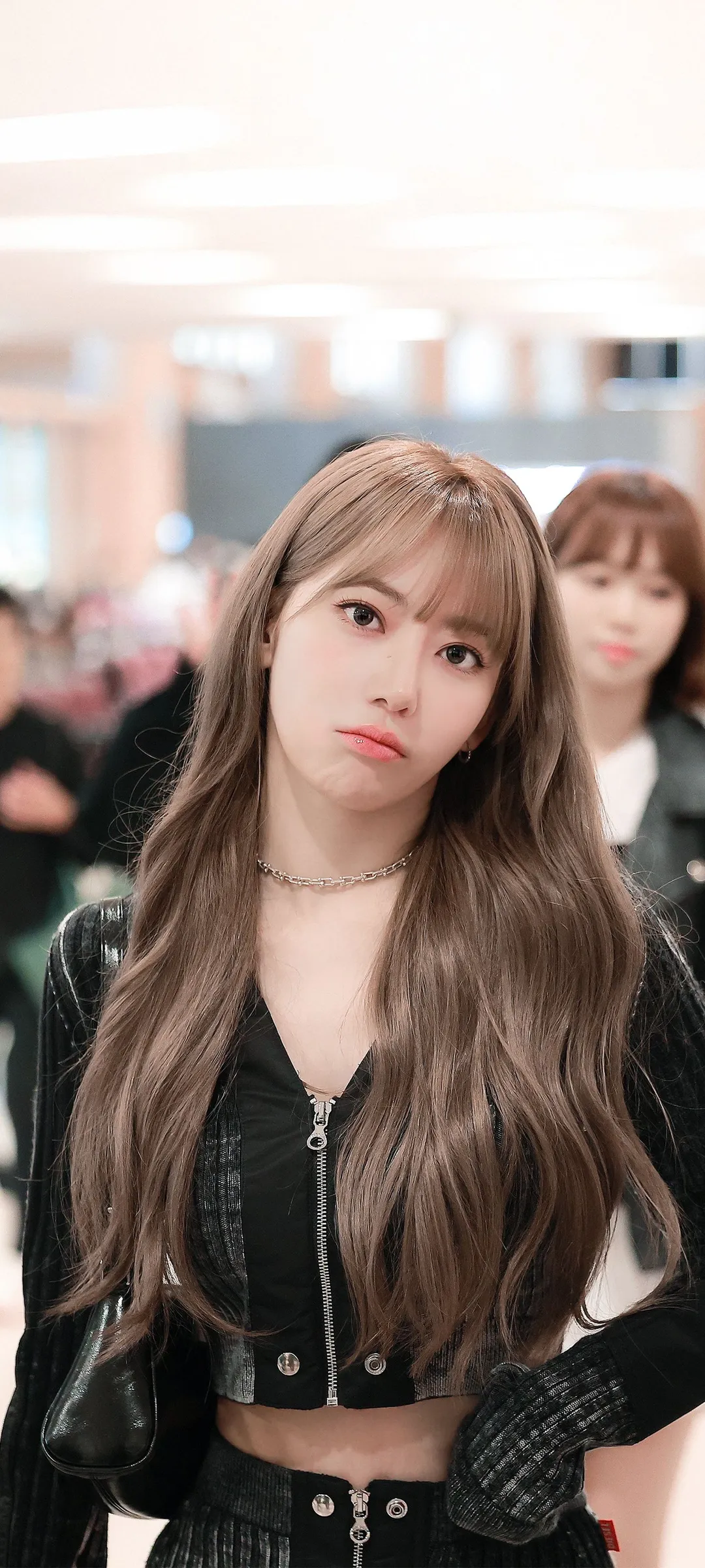 Sakura Miyawaki kilit ekranı telefon duvar kağıdı 4K HD i̇ndir — IZ*ONE, LE SSERAFIM
