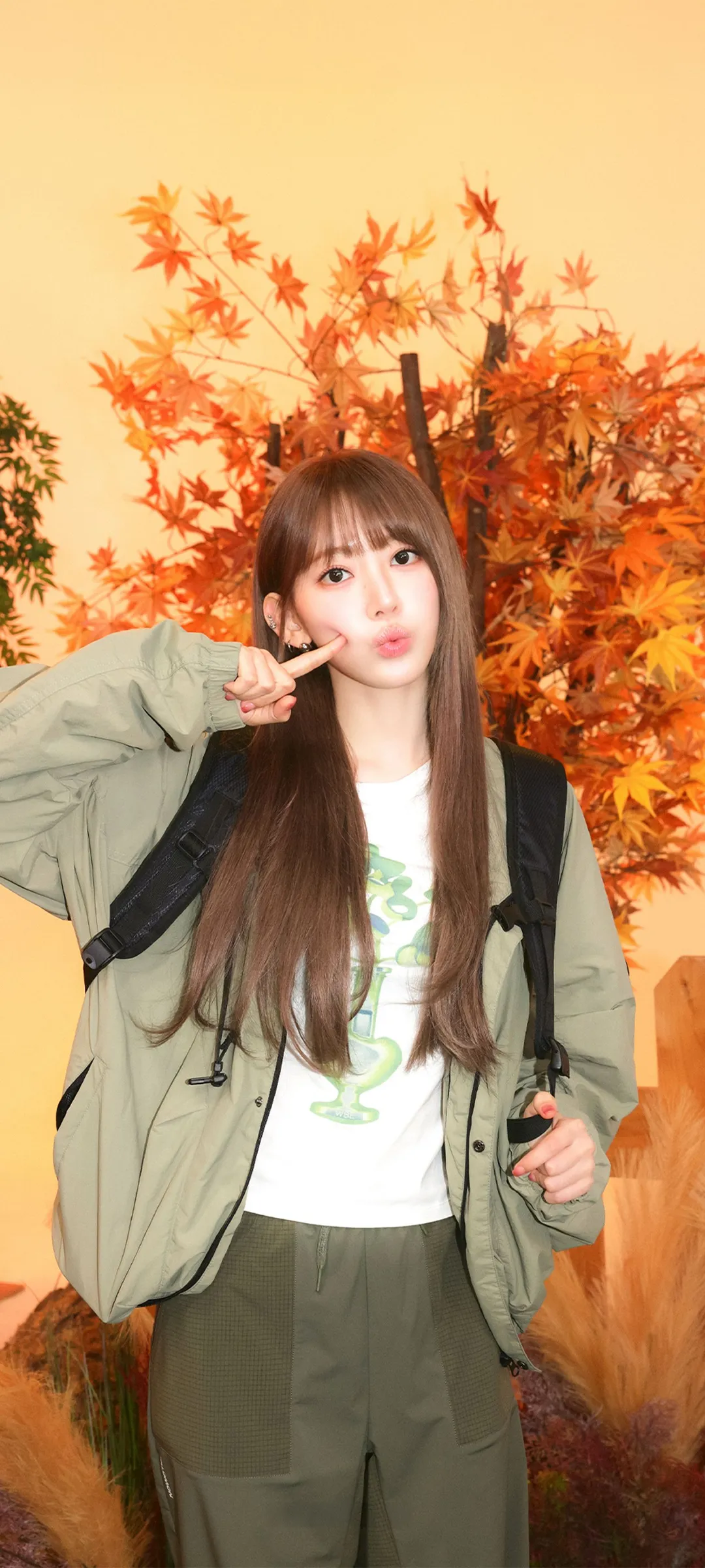 Fond d'écran de verrouillage mobile Sakura Miyawaki 4K HD télécharger — IZ*ONE, LE SSERAFIM