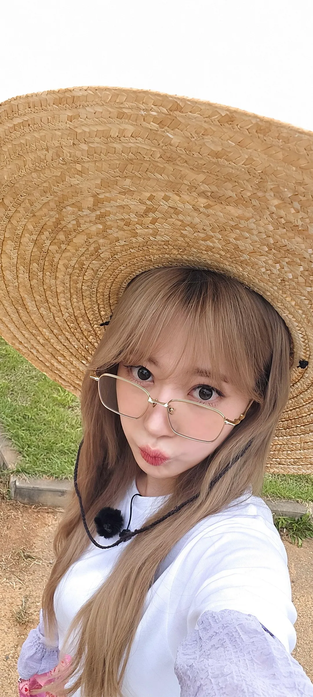 Fond d'écran de verrouillage mobile Sakura Miyawaki 4K HD télécharger — IZ*ONE, LE SSERAFIM