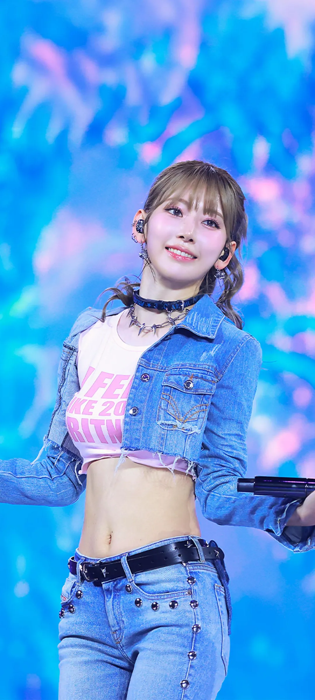 Fond d'écran de verrouillage mobile Sakura Miyawaki 4K HD télécharger — IZ*ONE, LE SSERAFIM