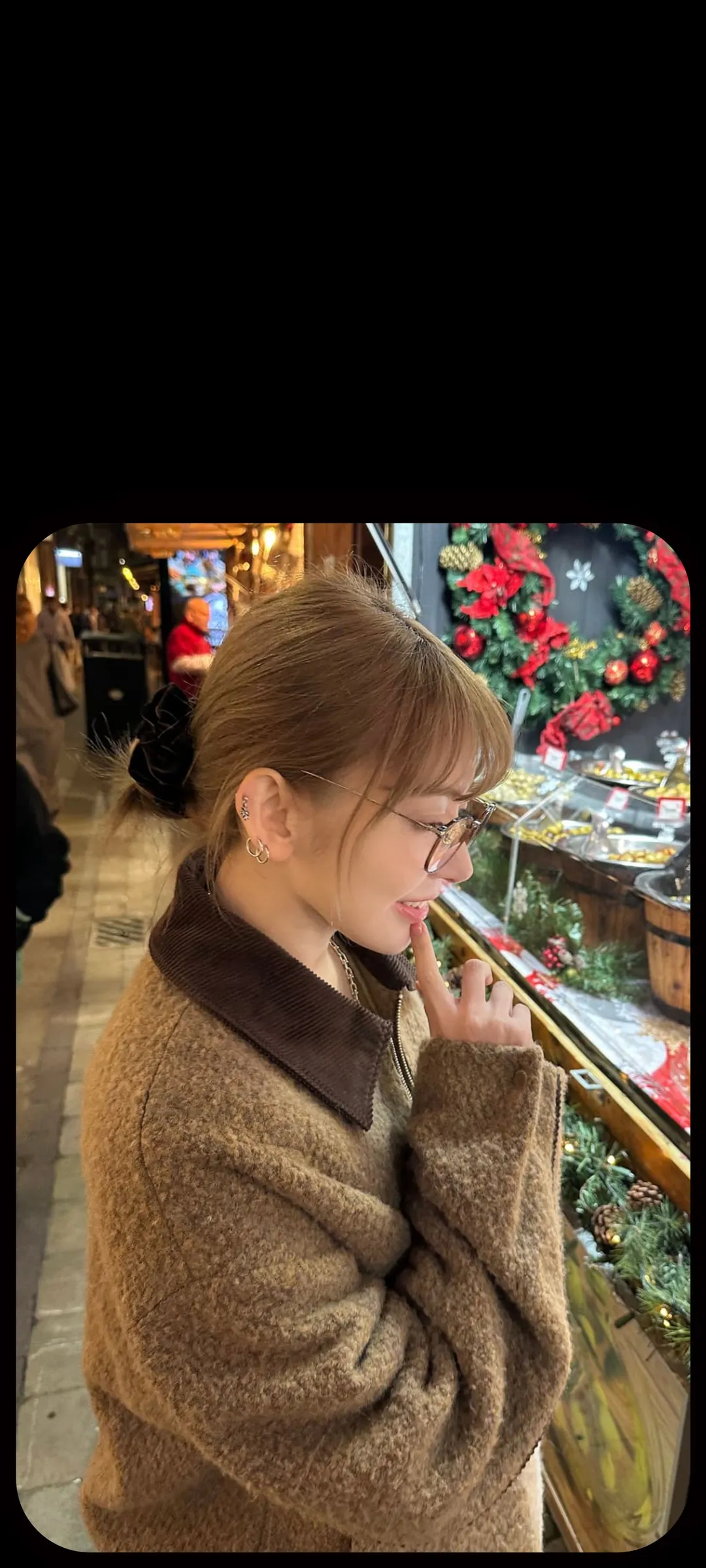 Fond d'écran de verrouillage mobile Sakura Miyawaki 4K HD télécharger — IZ*ONE, LE SSERAFIM