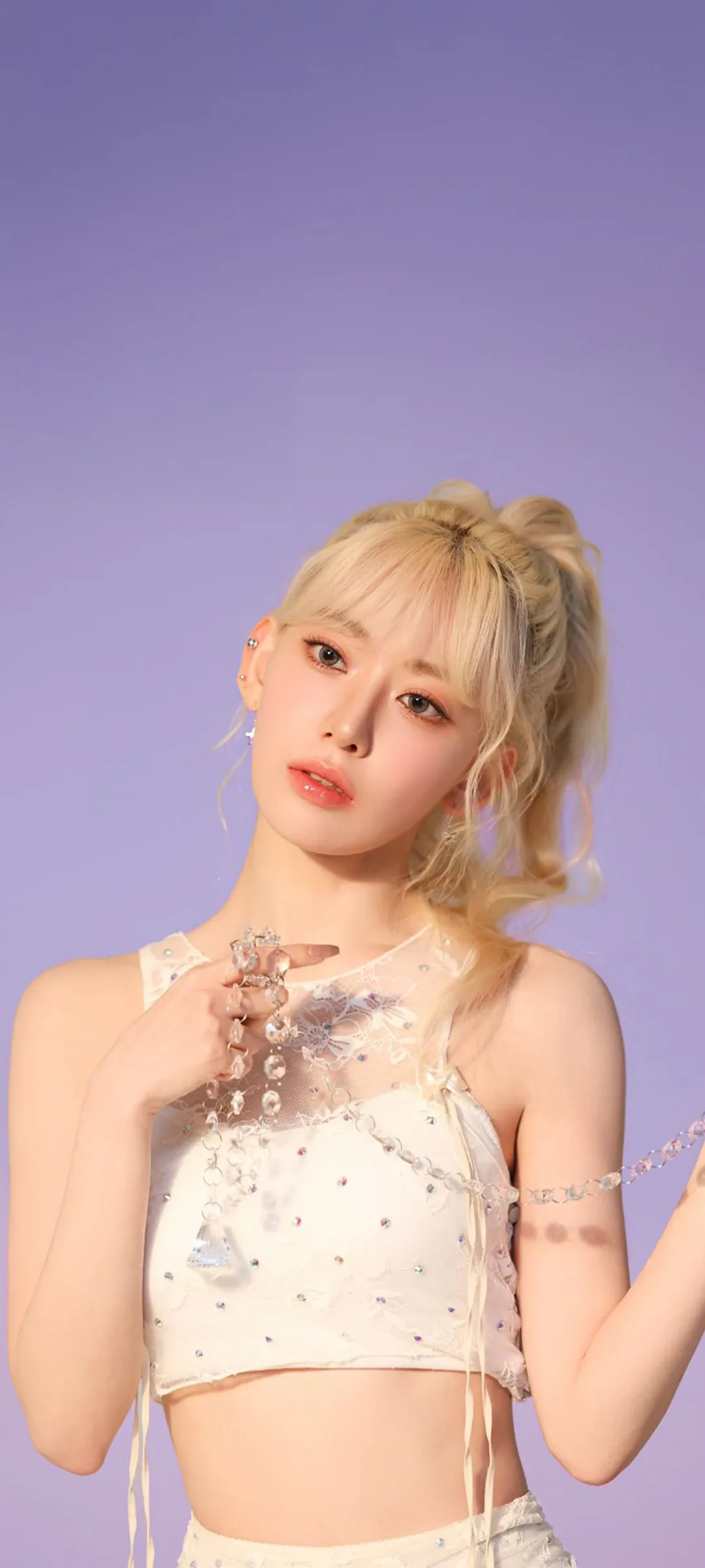Fond d'écran de verrouillage mobile Sakura Miyawaki 4K HD télécharger — IZ*ONE, LE SSERAFIM