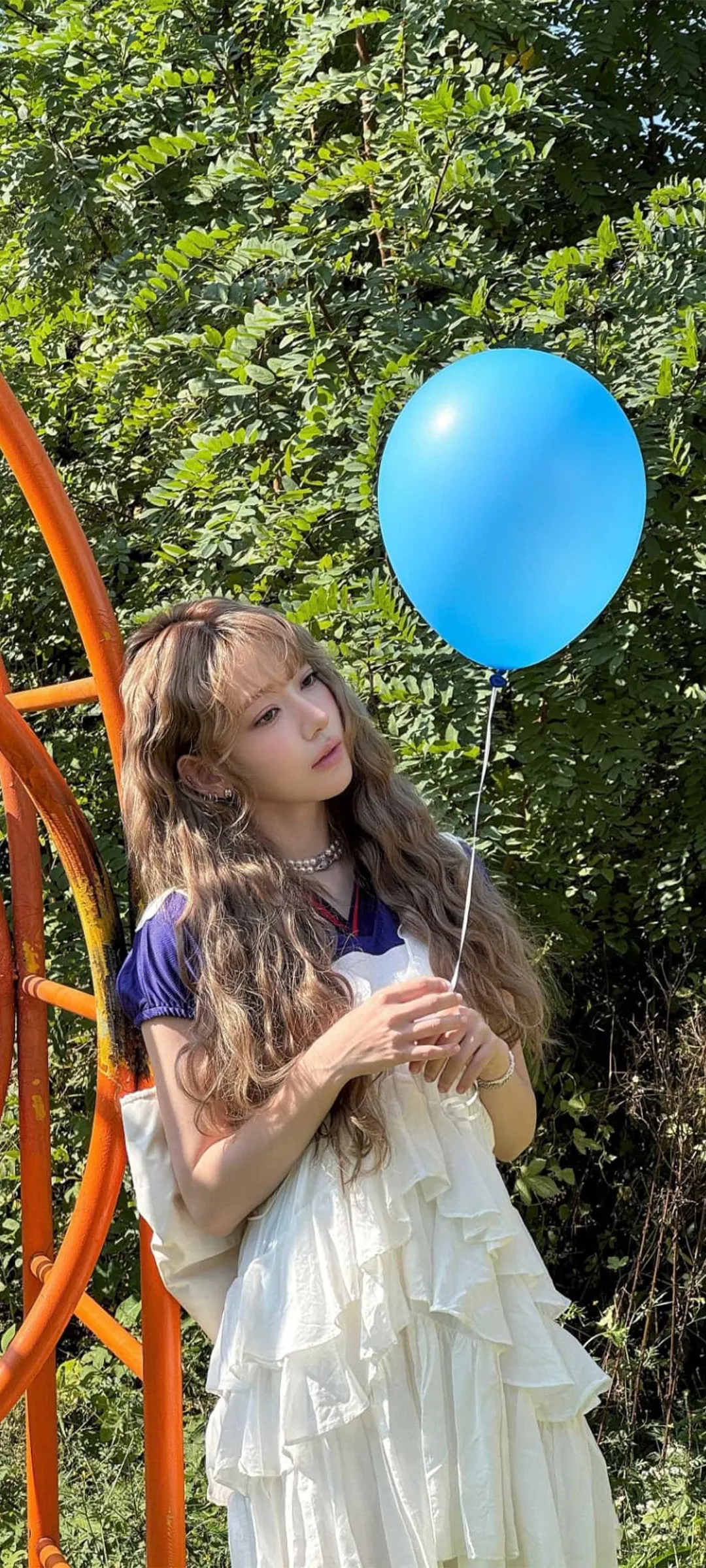 Fond d'écran de verrouillage mobile Sakura Miyawaki 4K HD télécharger — IZ*ONE, LE SSERAFIM