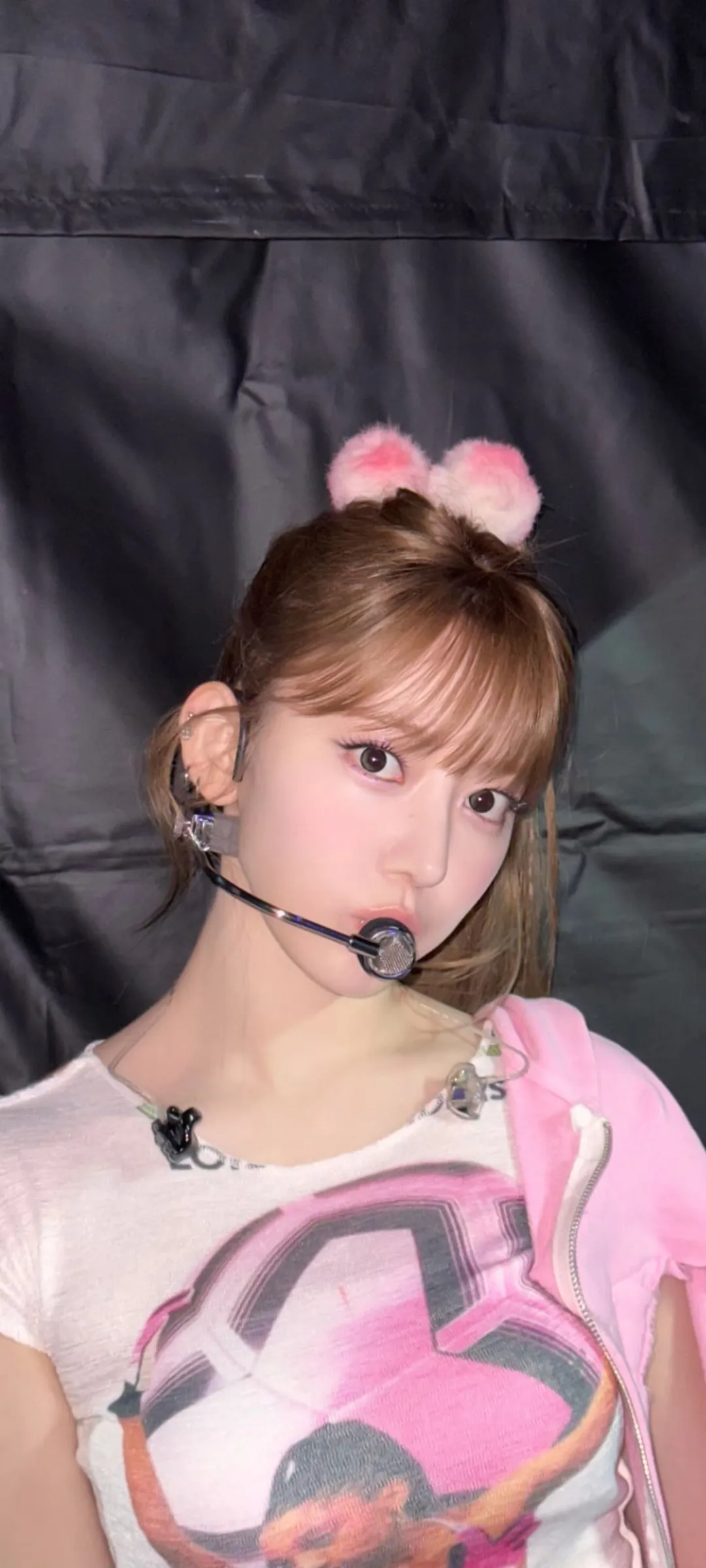 Fond d'écran de verrouillage mobile Sakura Miyawaki 4K HD télécharger — IZ*ONE, LE SSERAFIM
