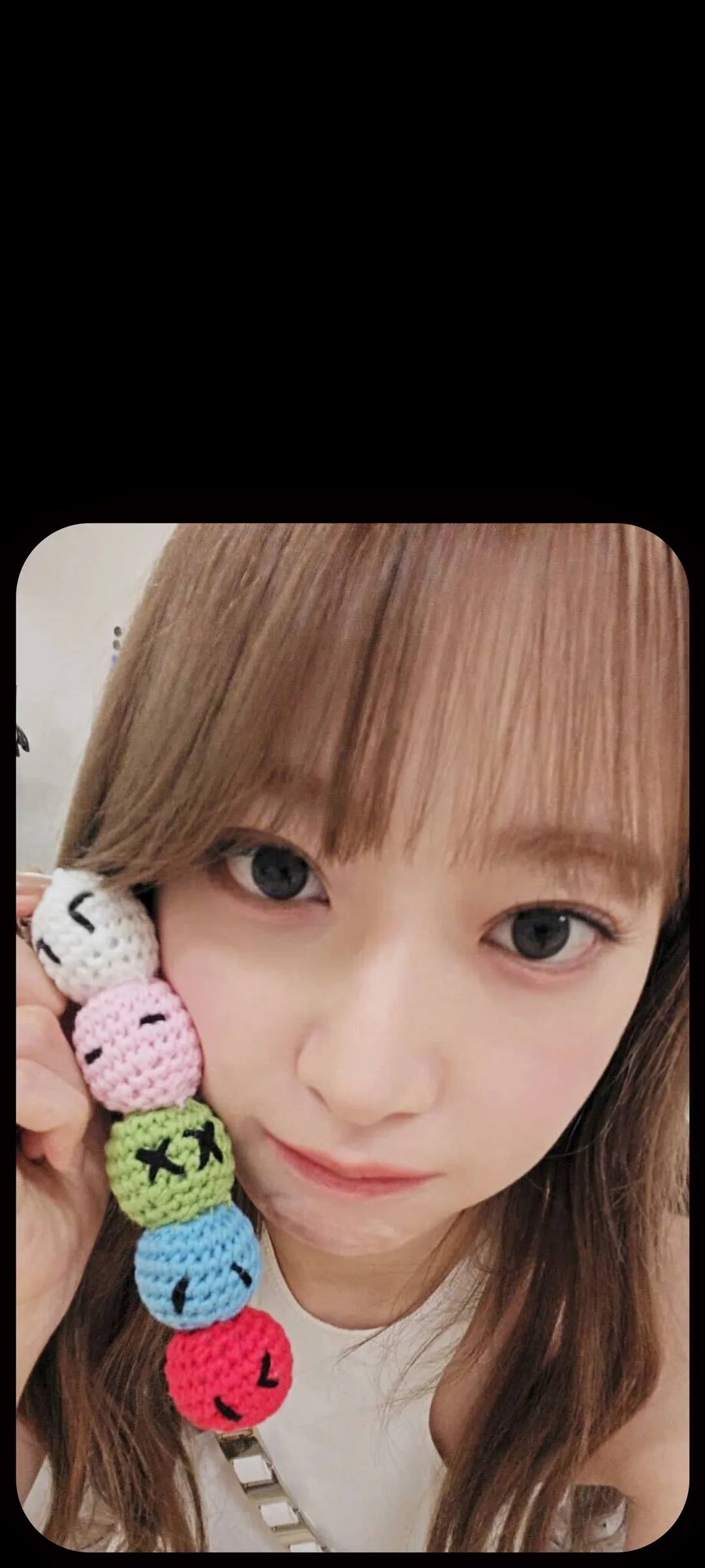 Fond d'écran de verrouillage mobile Sakura Miyawaki 4K HD télécharger — IZ*ONE, LE SSERAFIM