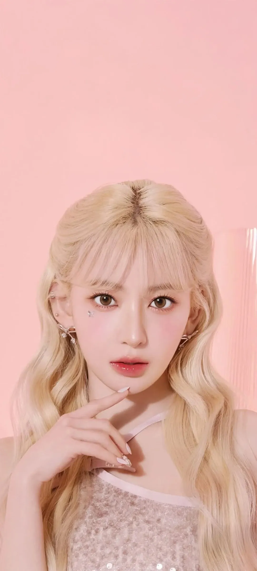 Fond d'écran de verrouillage mobile Sakura Miyawaki 4K HD télécharger — IZ*ONE, LE SSERAFIM