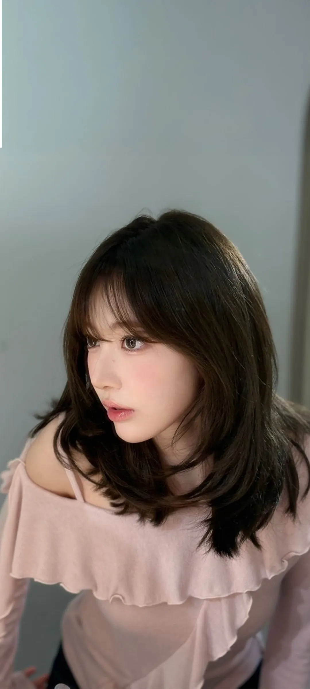 Fond d'écran de verrouillage mobile Sakura Miyawaki 4K HD télécharger — IZ*ONE, LE SSERAFIM