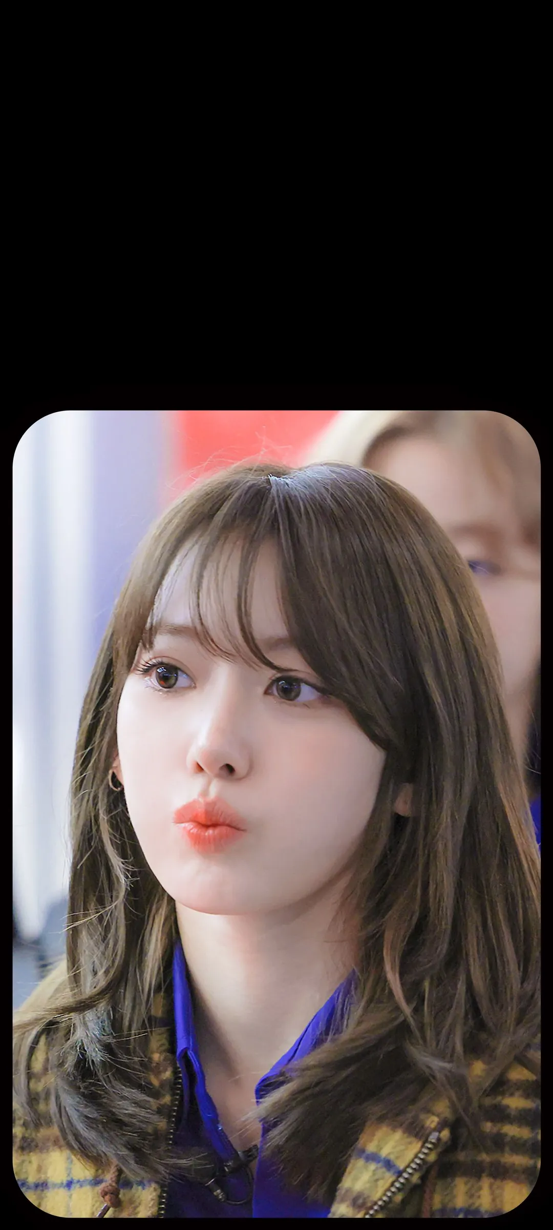 Fond d'écran de verrouillage mobile Sakura Miyawaki 4K HD télécharger — IZ*ONE, LE SSERAFIM